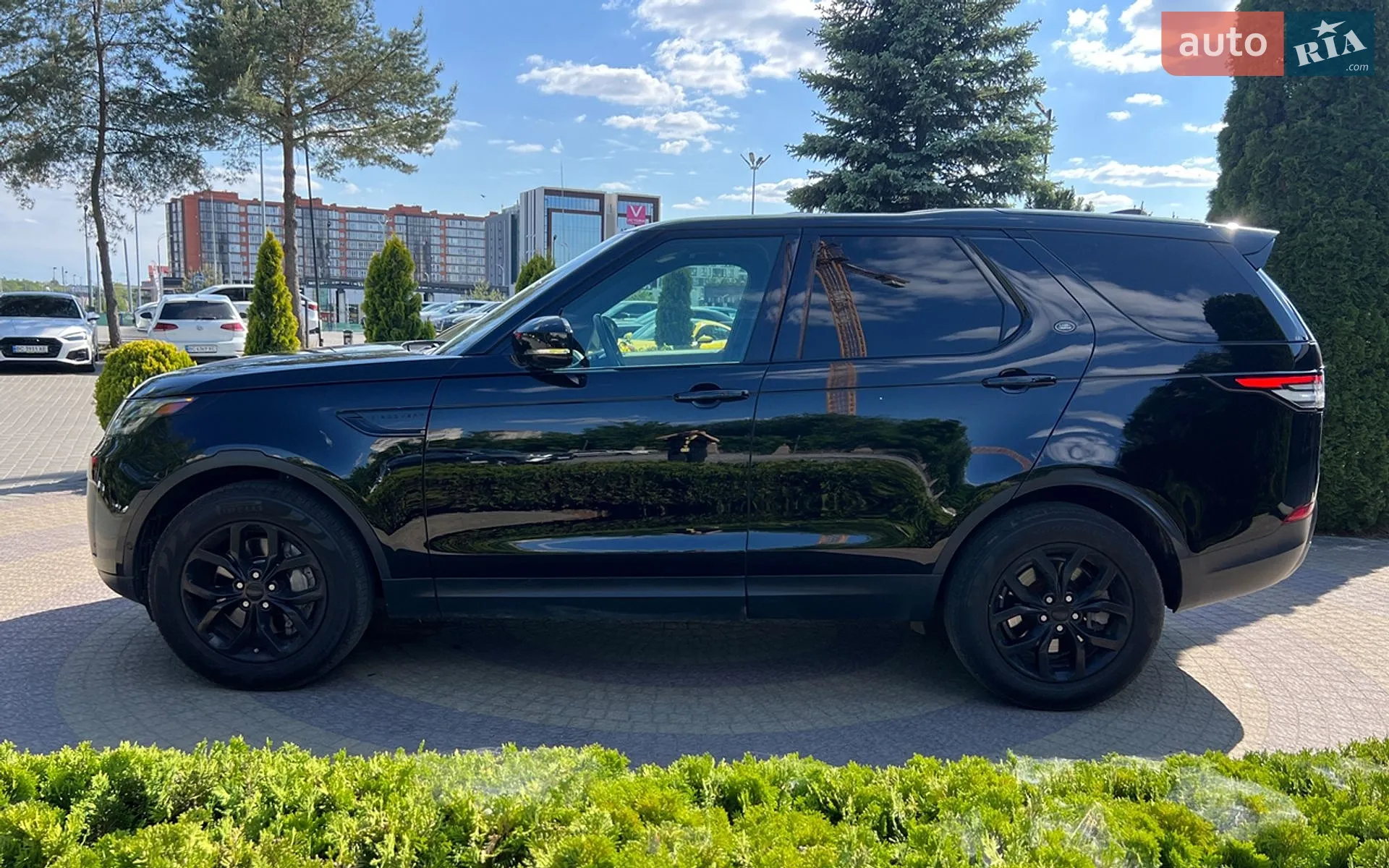2018 Land Rover Discovery - мініатюра 4
