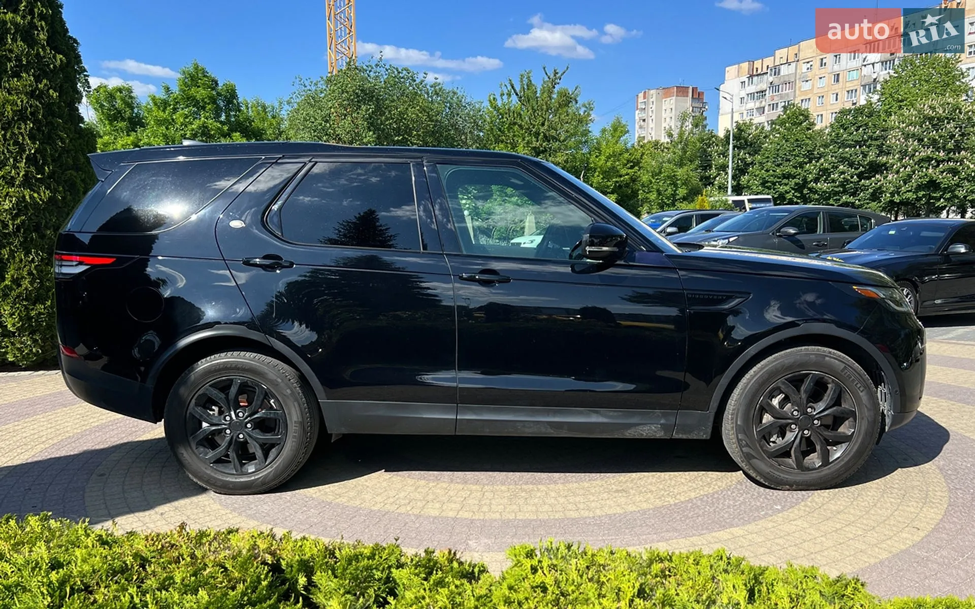 2018 Land Rover Discovery - мініатюра 8