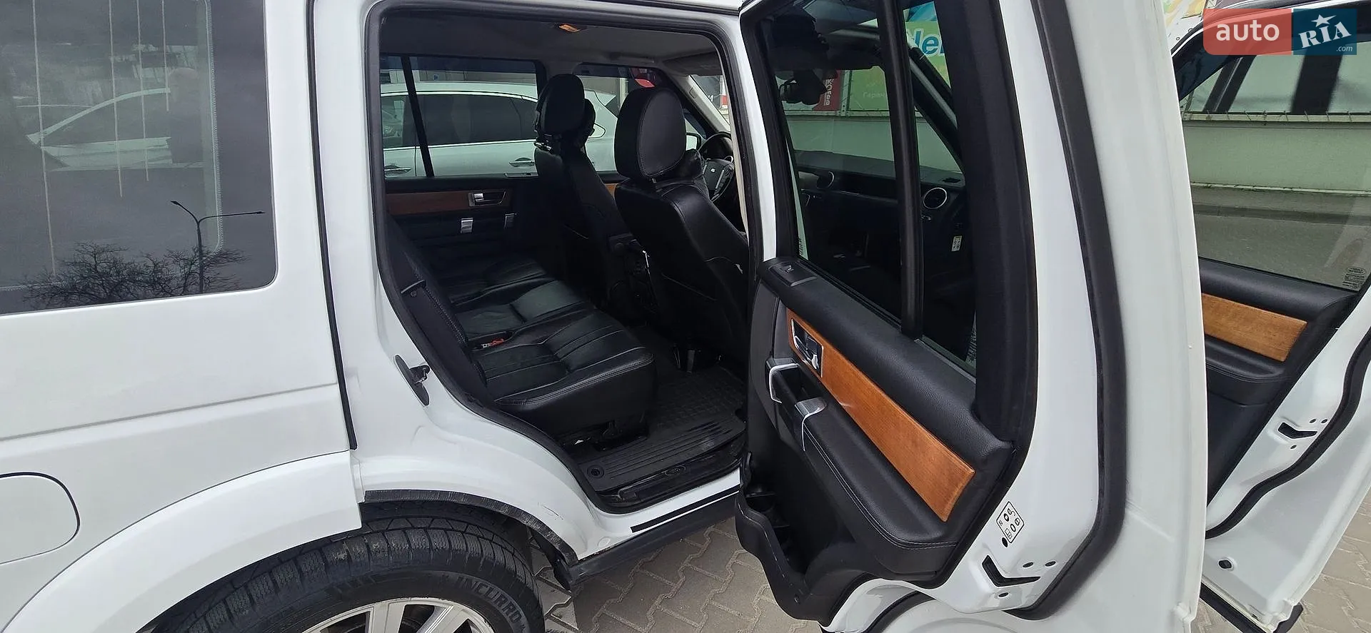 2011 Land Rover Discovery - мініатюра 21