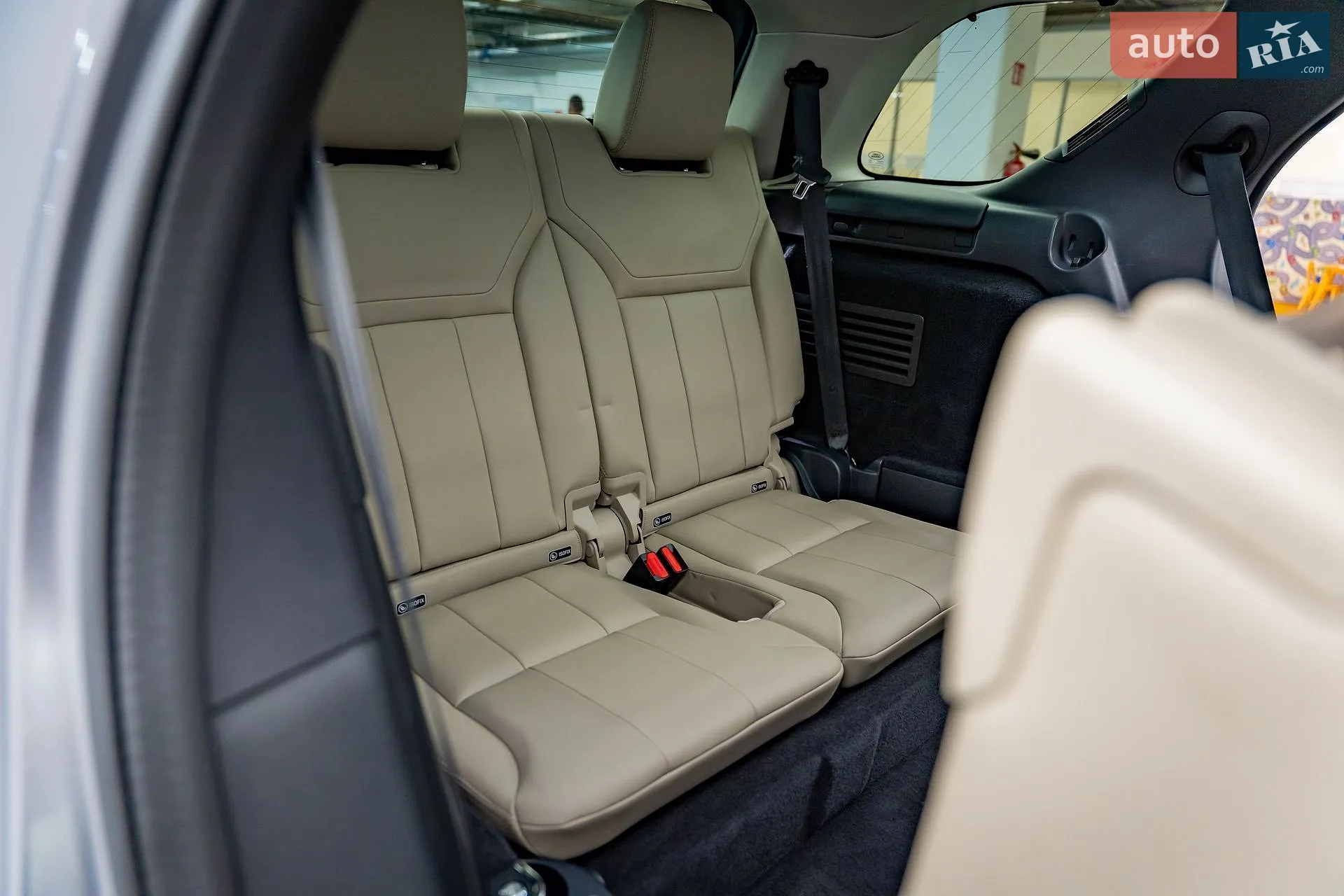 2019 Land Rover Discovery - мініатюра 35