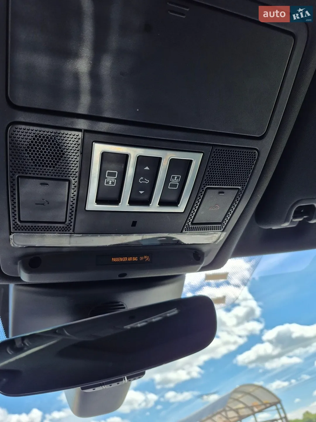 2019 Land Rover Discovery - мініатюра 18