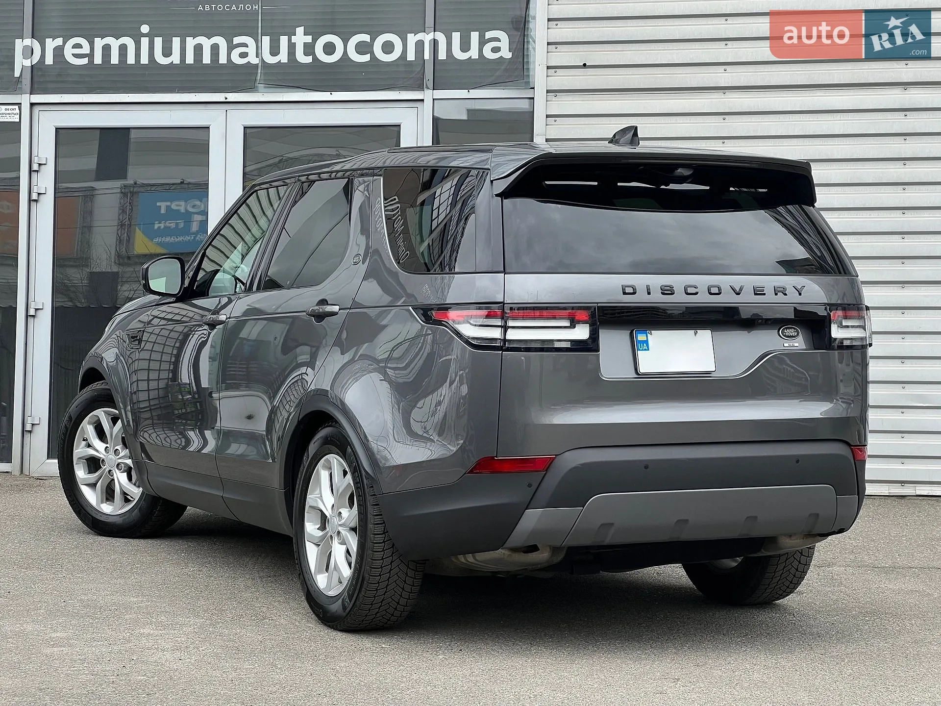 2018 Land Rover Discovery - мініатюра 10
