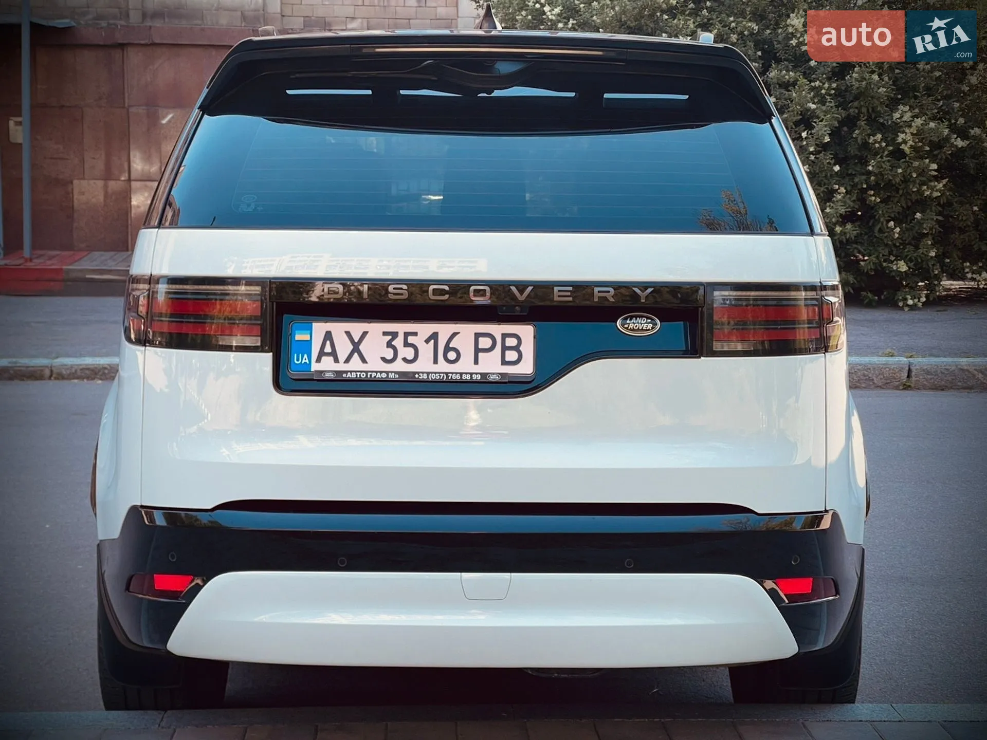 2021 Land Rover Discovery - мініатюра 13