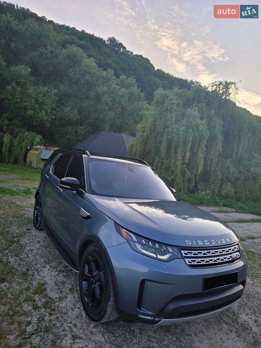 2018 Land Rover Discovery - мініатюра 2
