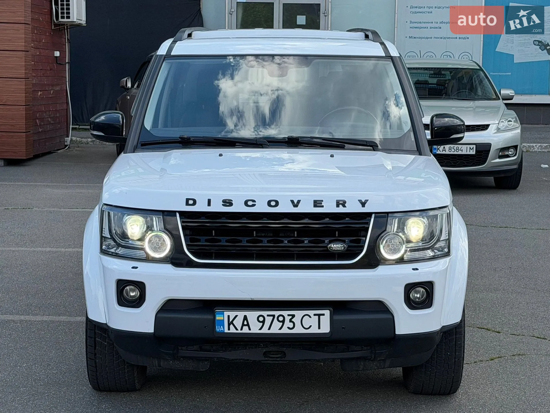 2014 Land Rover Discovery - мініатюра 2