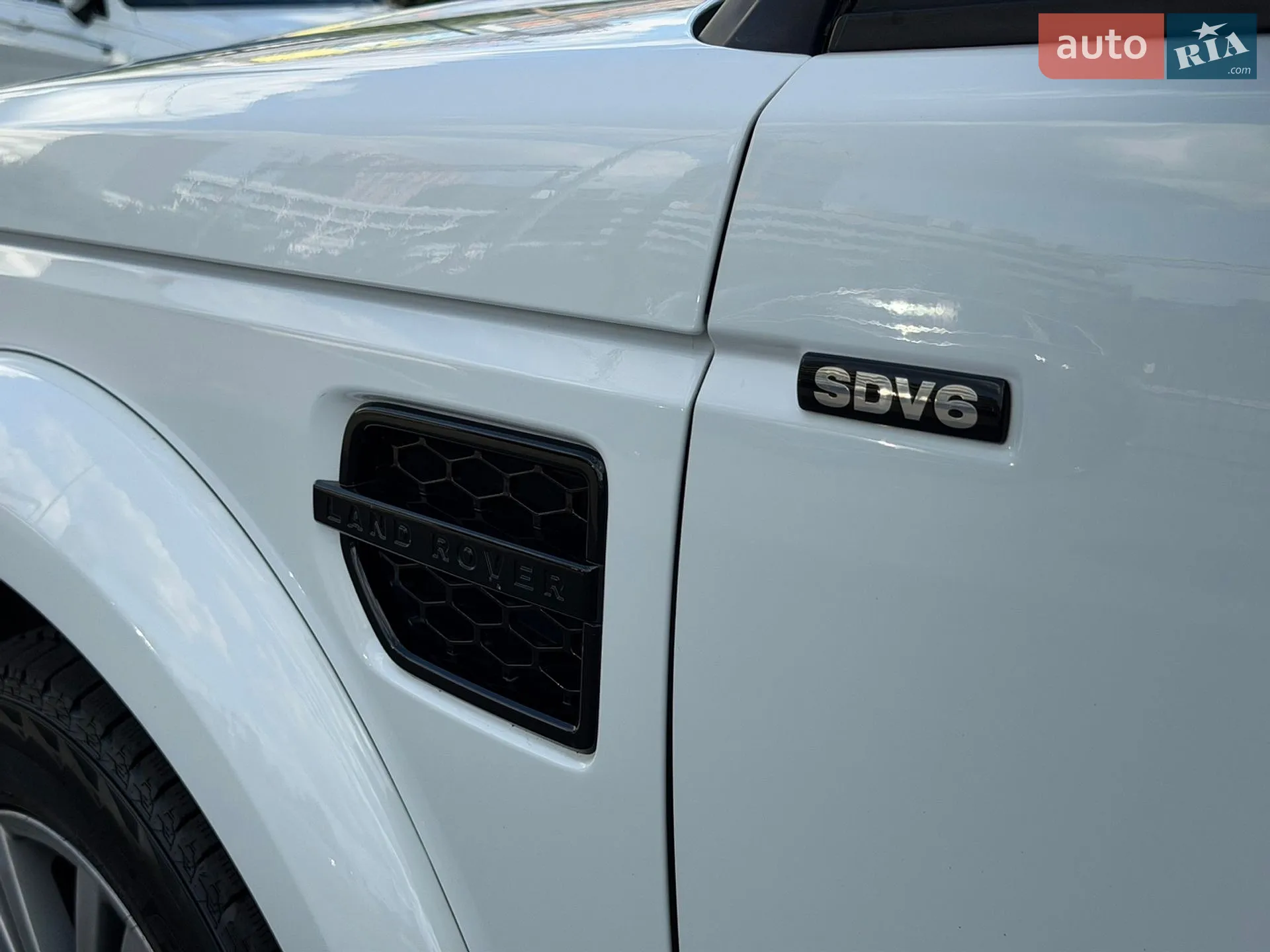 2014 Land Rover Discovery - мініатюра 12