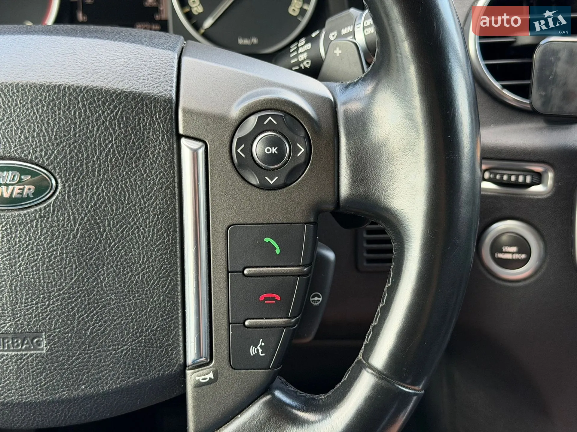 2014 Land Rover Discovery - мініатюра 34