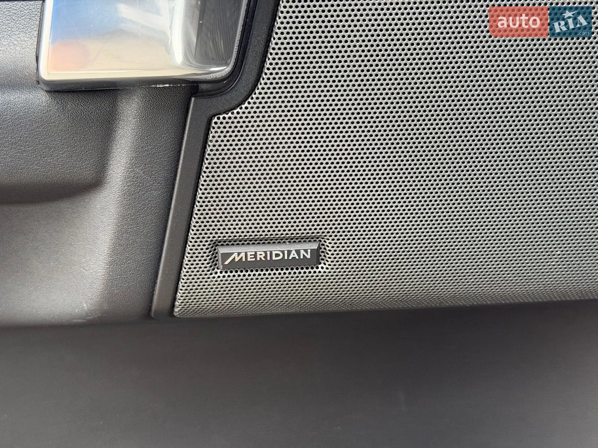 2014 Land Rover Discovery - мініатюра 47