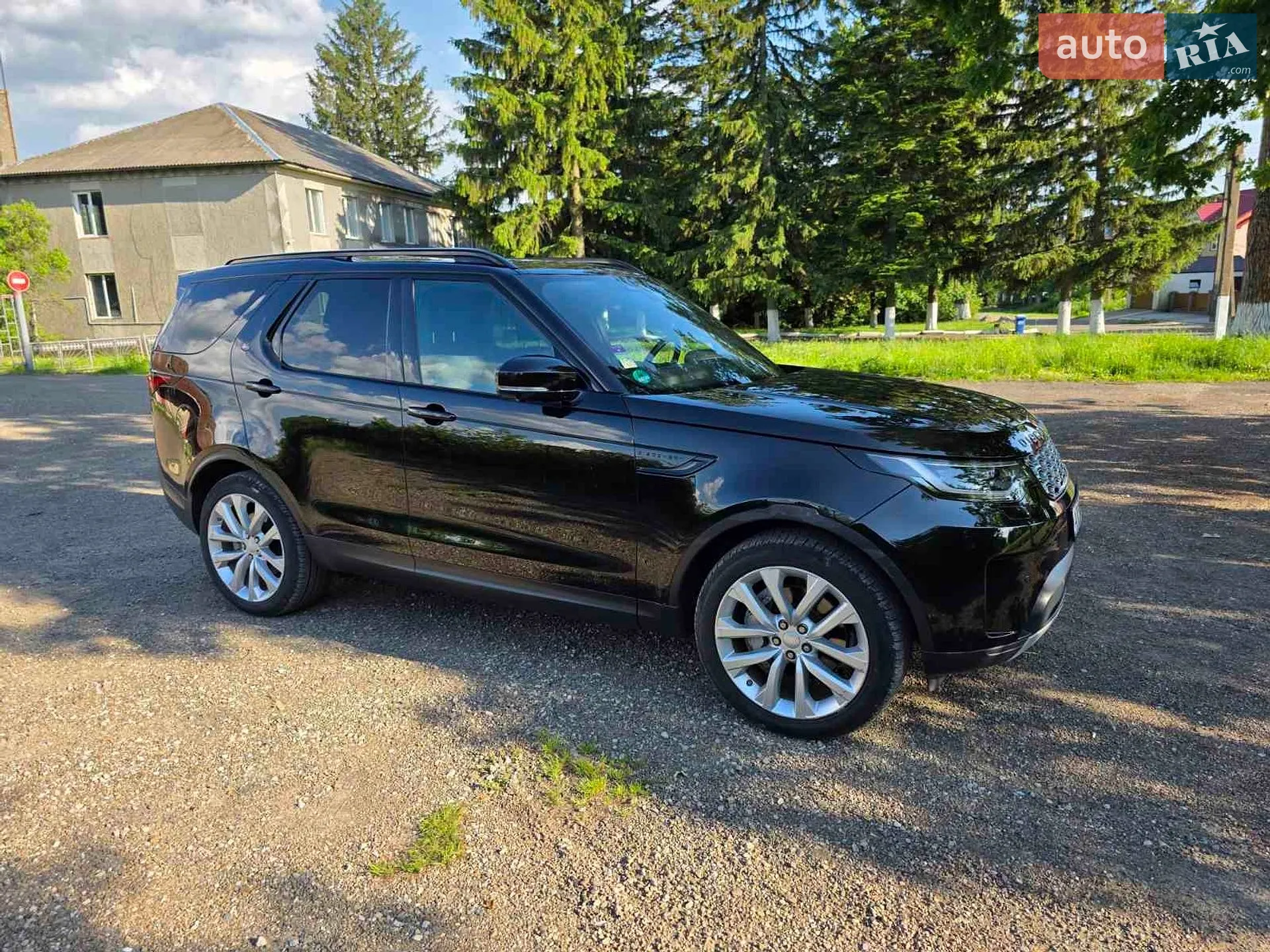 2021 Land Rover Discovery - мініатюра 12