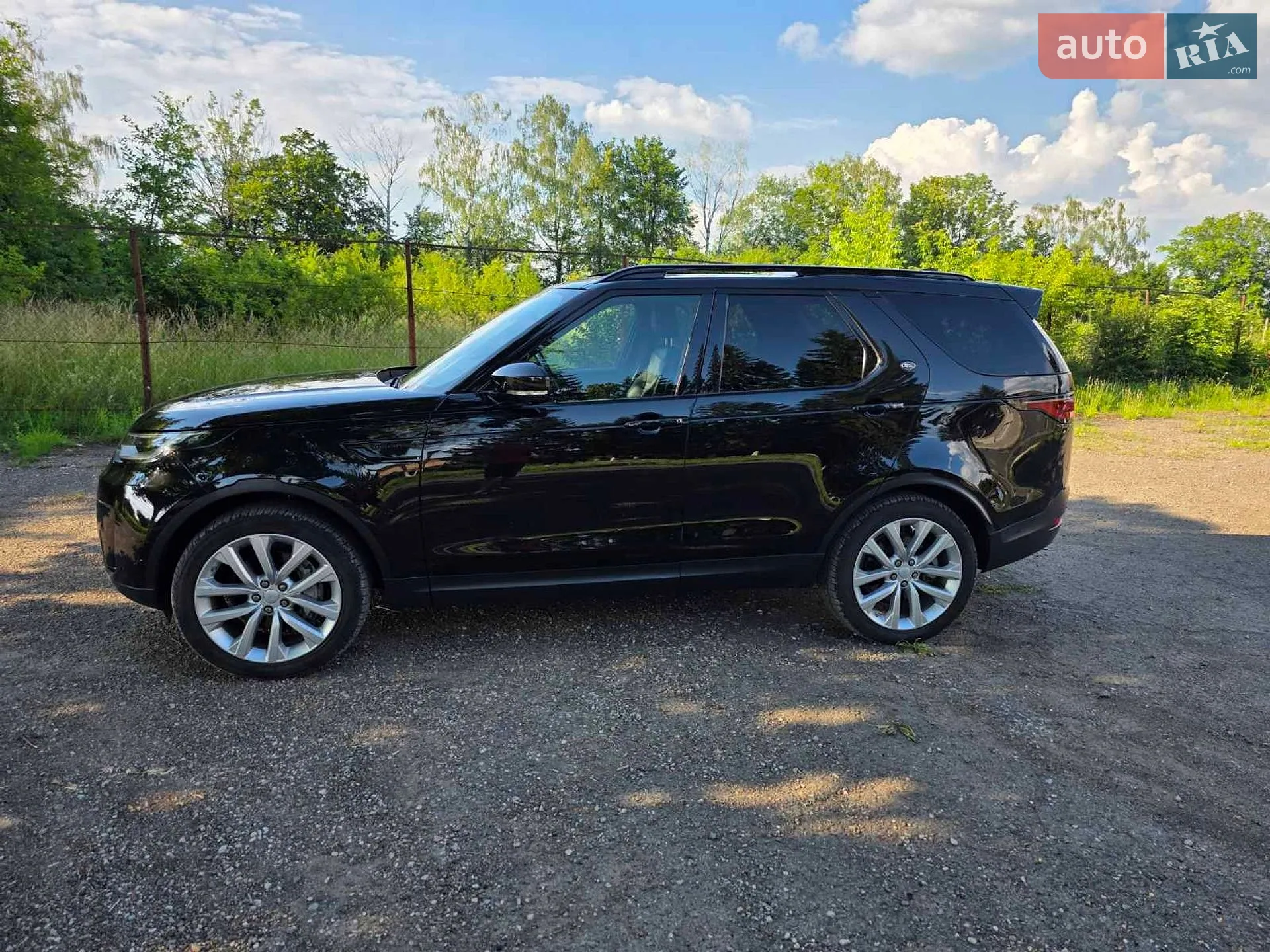 2021 Land Rover Discovery - мініатюра 16