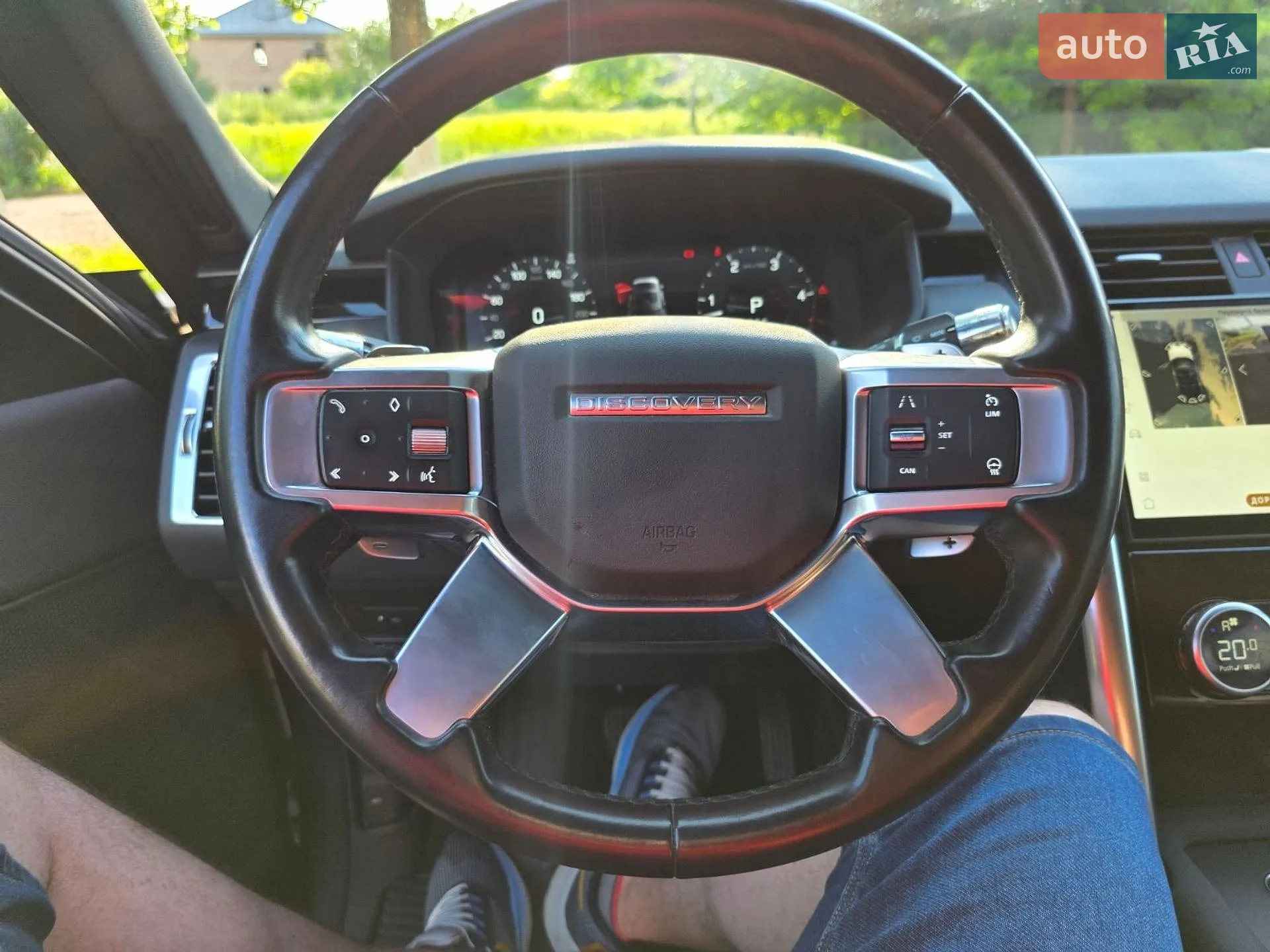 2021 Land Rover Discovery - мініатюра 30