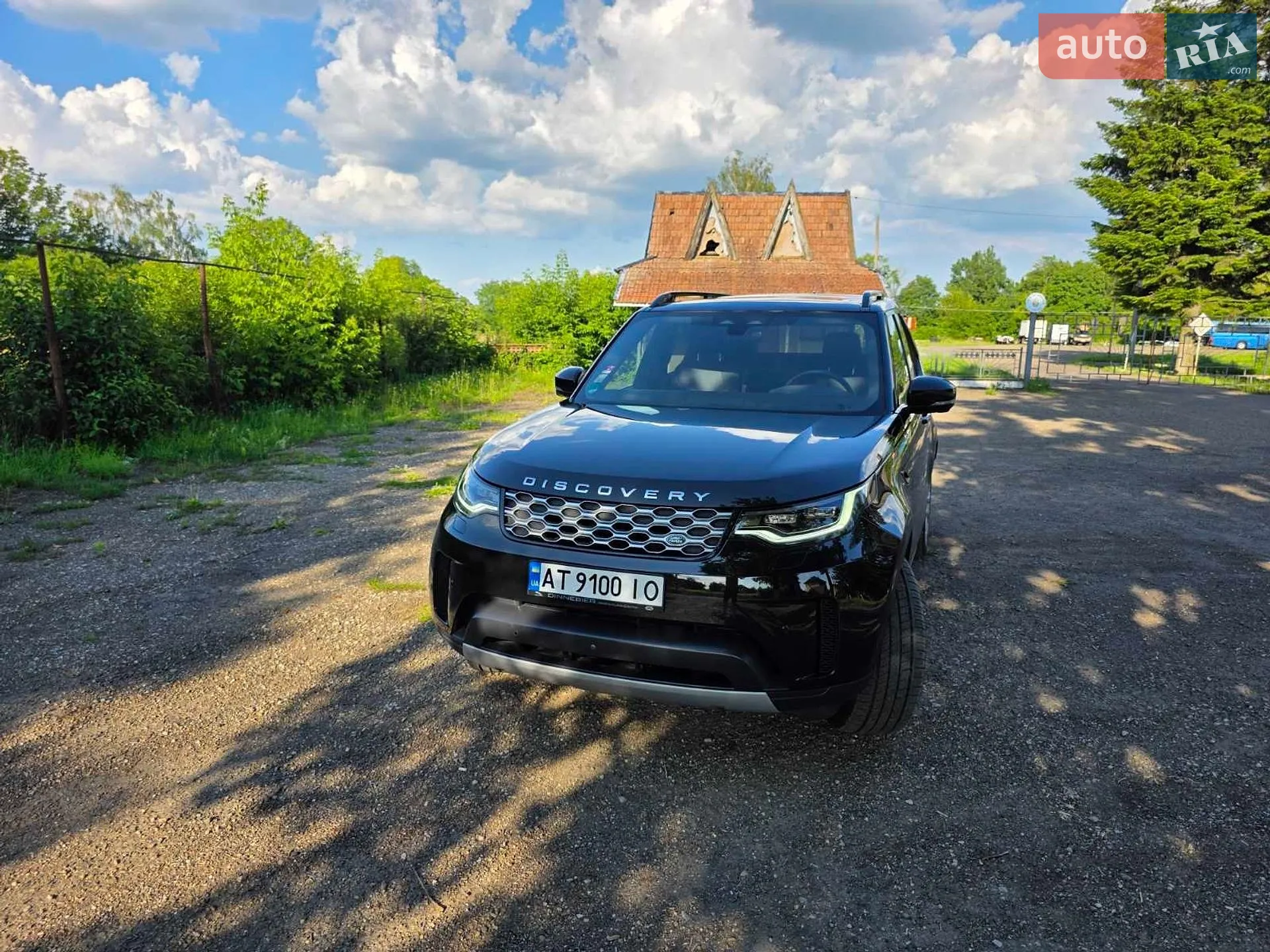 2021 Land Rover Discovery - мініатюра 3