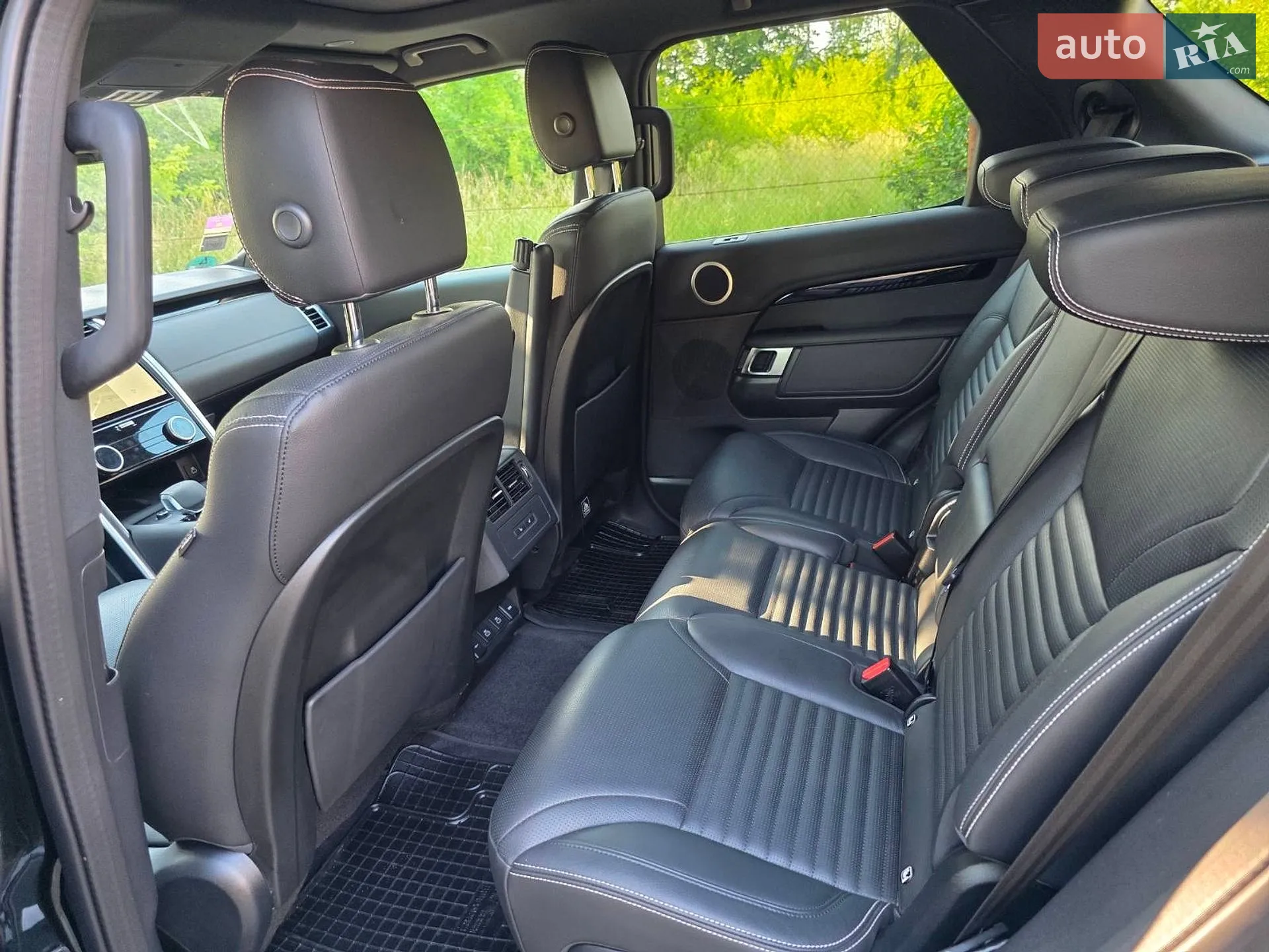 2021 Land Rover Discovery - мініатюра 39
