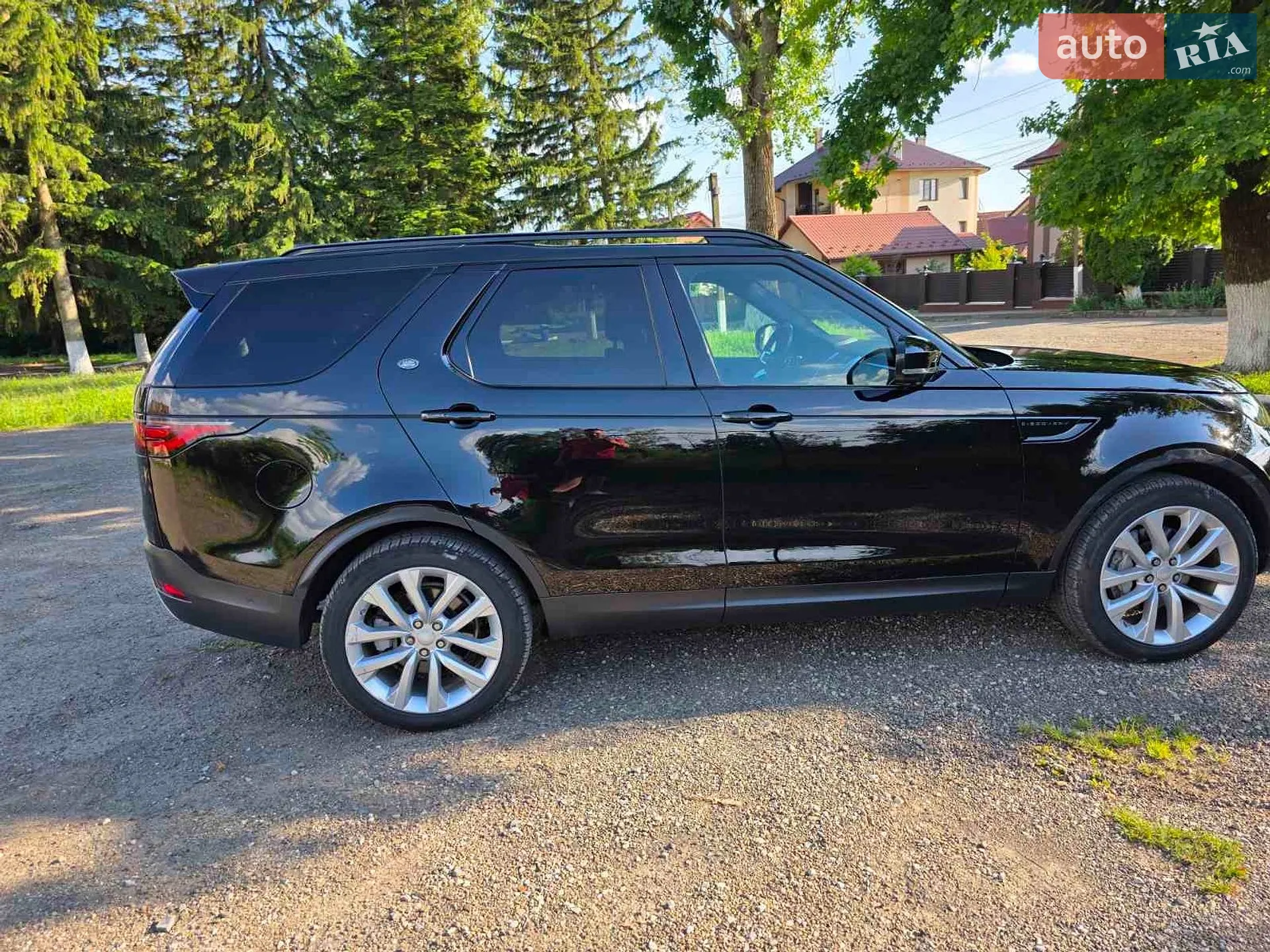 2021 Land Rover Discovery - мініатюра 15
