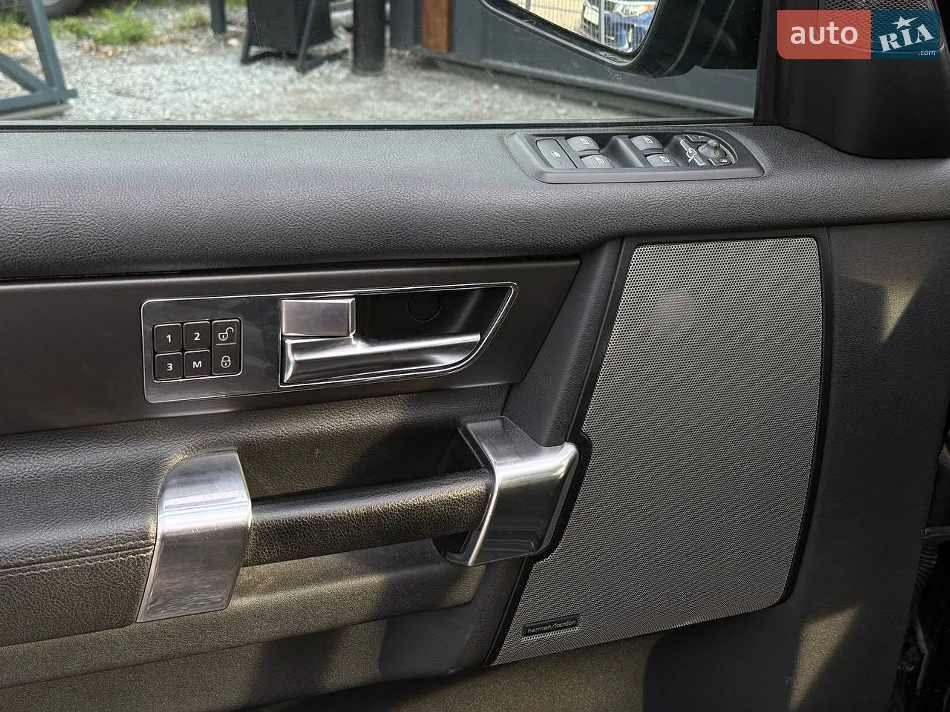 2013 Land Rover Discovery - мініатюра 8