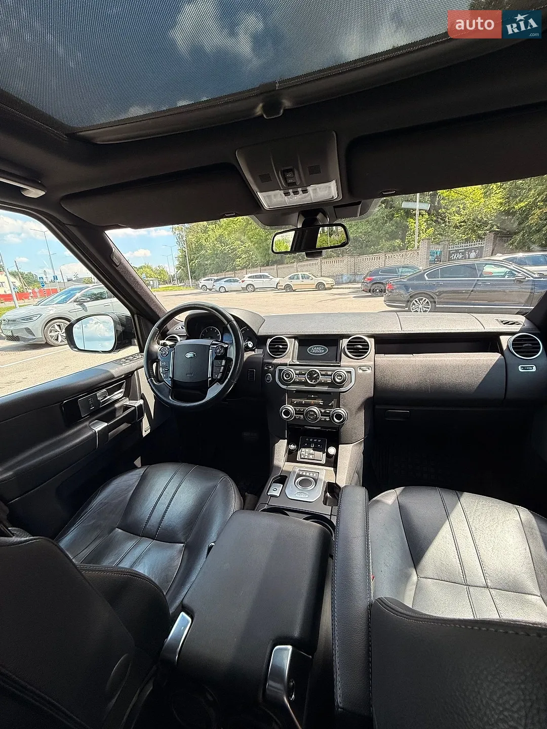 2016 Land Rover Discovery - мініатюра 19