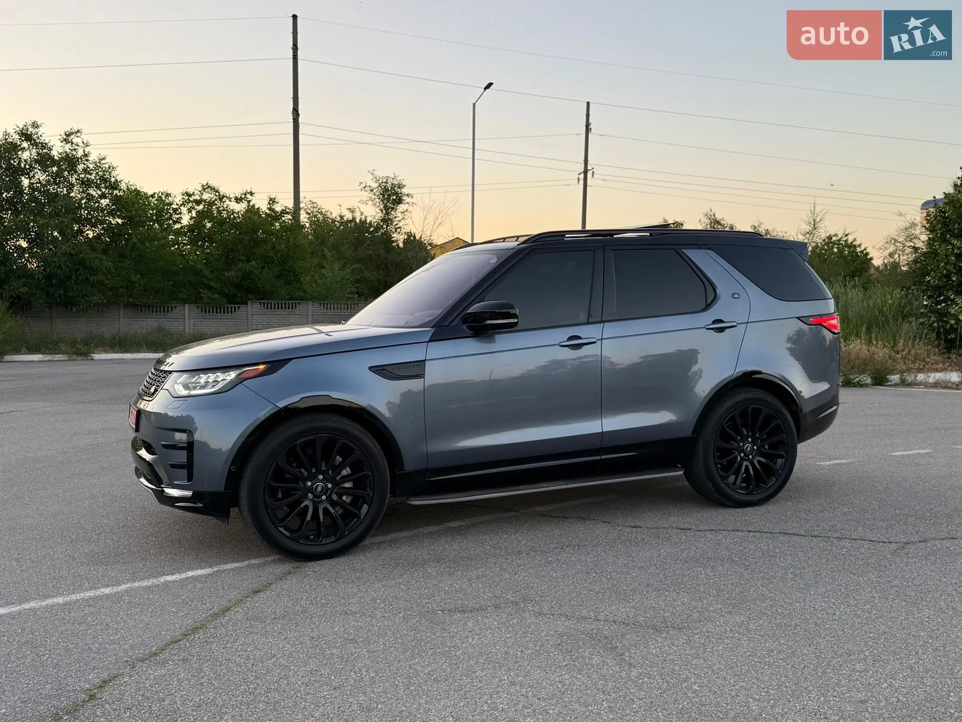 2019 Land Rover Discovery - мініатюра 10
