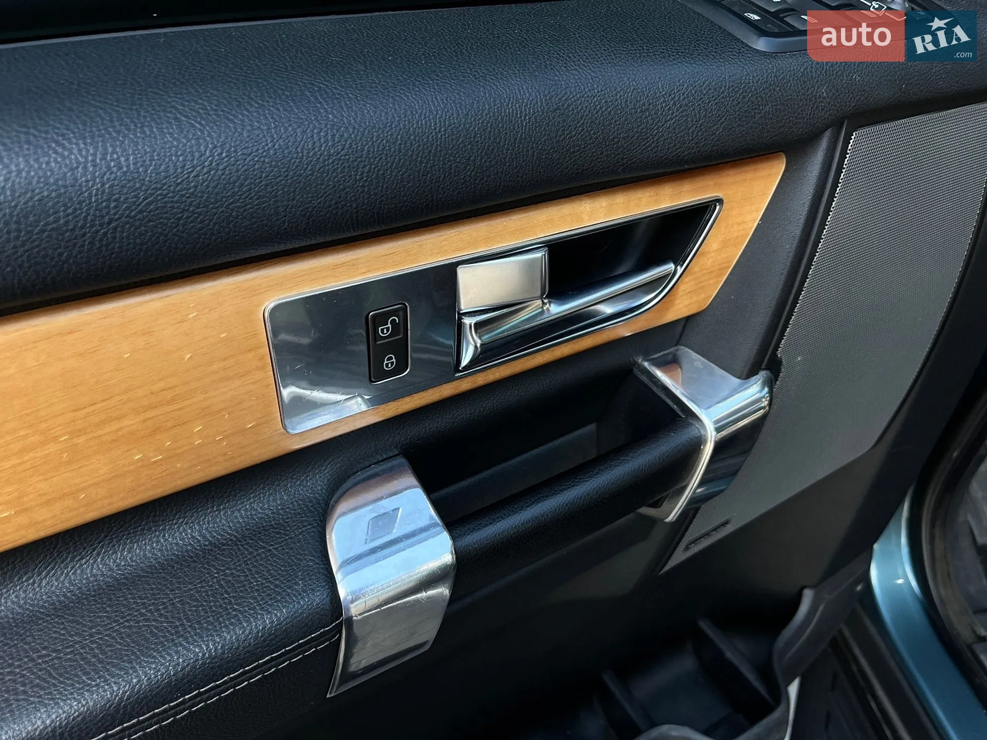 2012 Land Rover Discovery - мініатюра 13