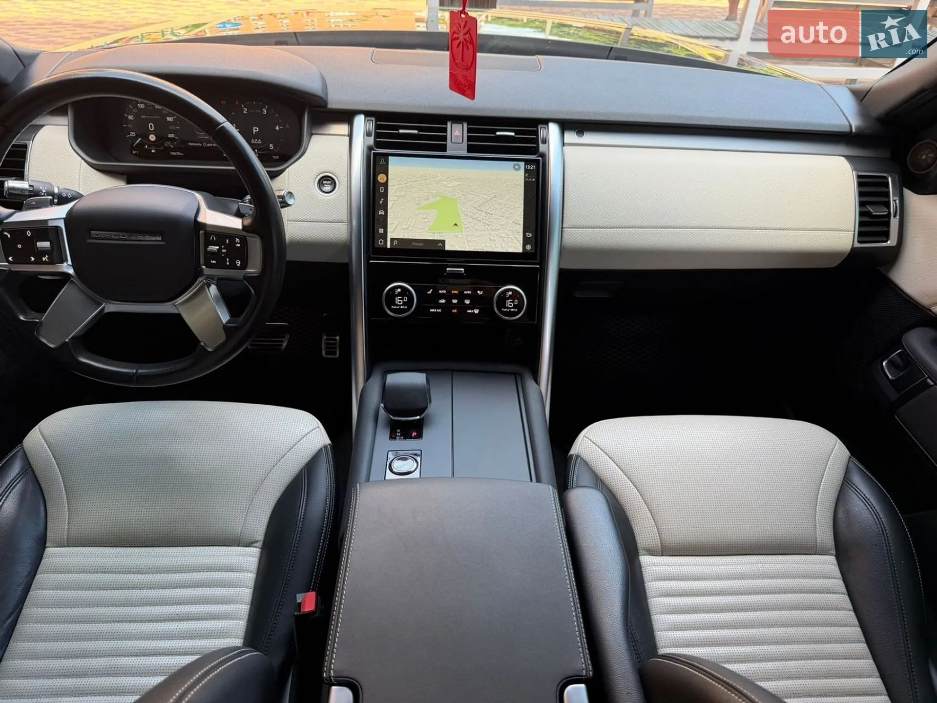 2021 Land Rover Discovery - мініатюра 21