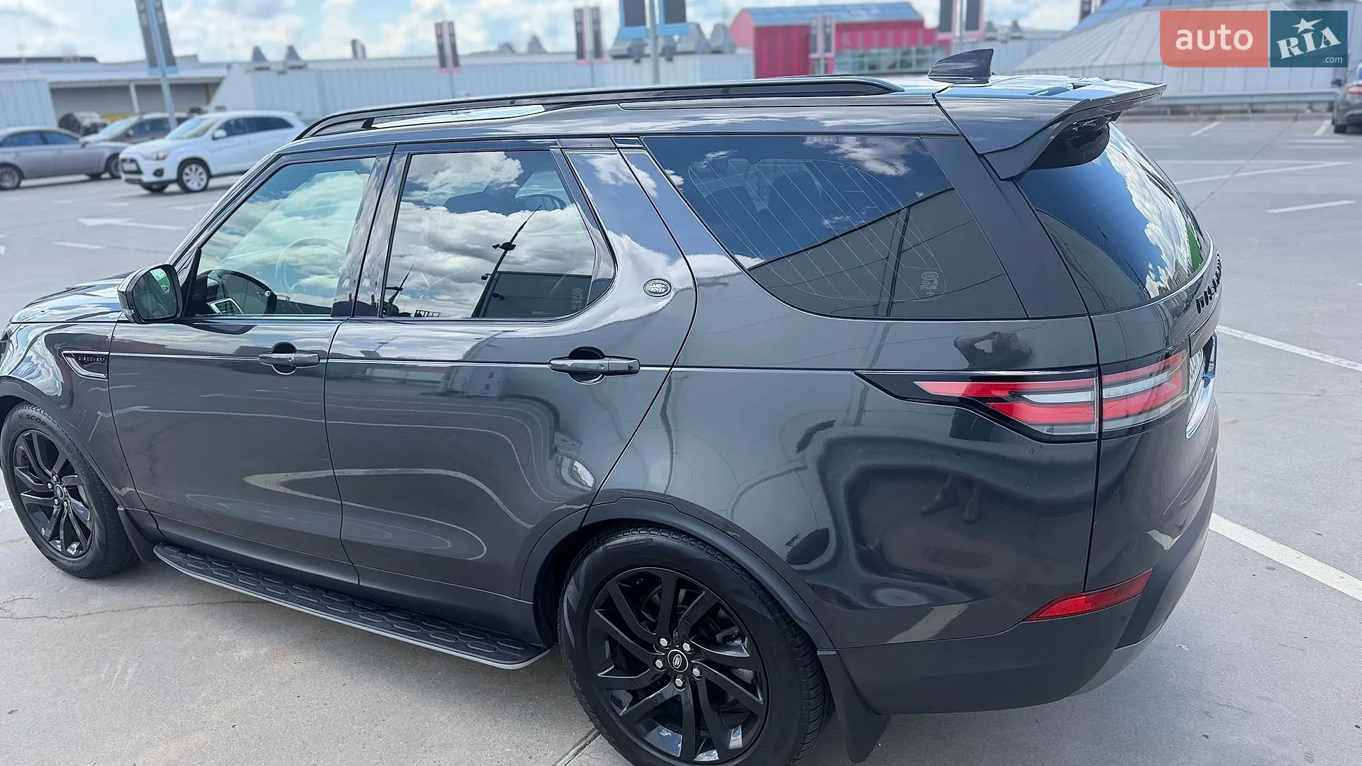 2020 Land Rover Discovery - мініатюра 7