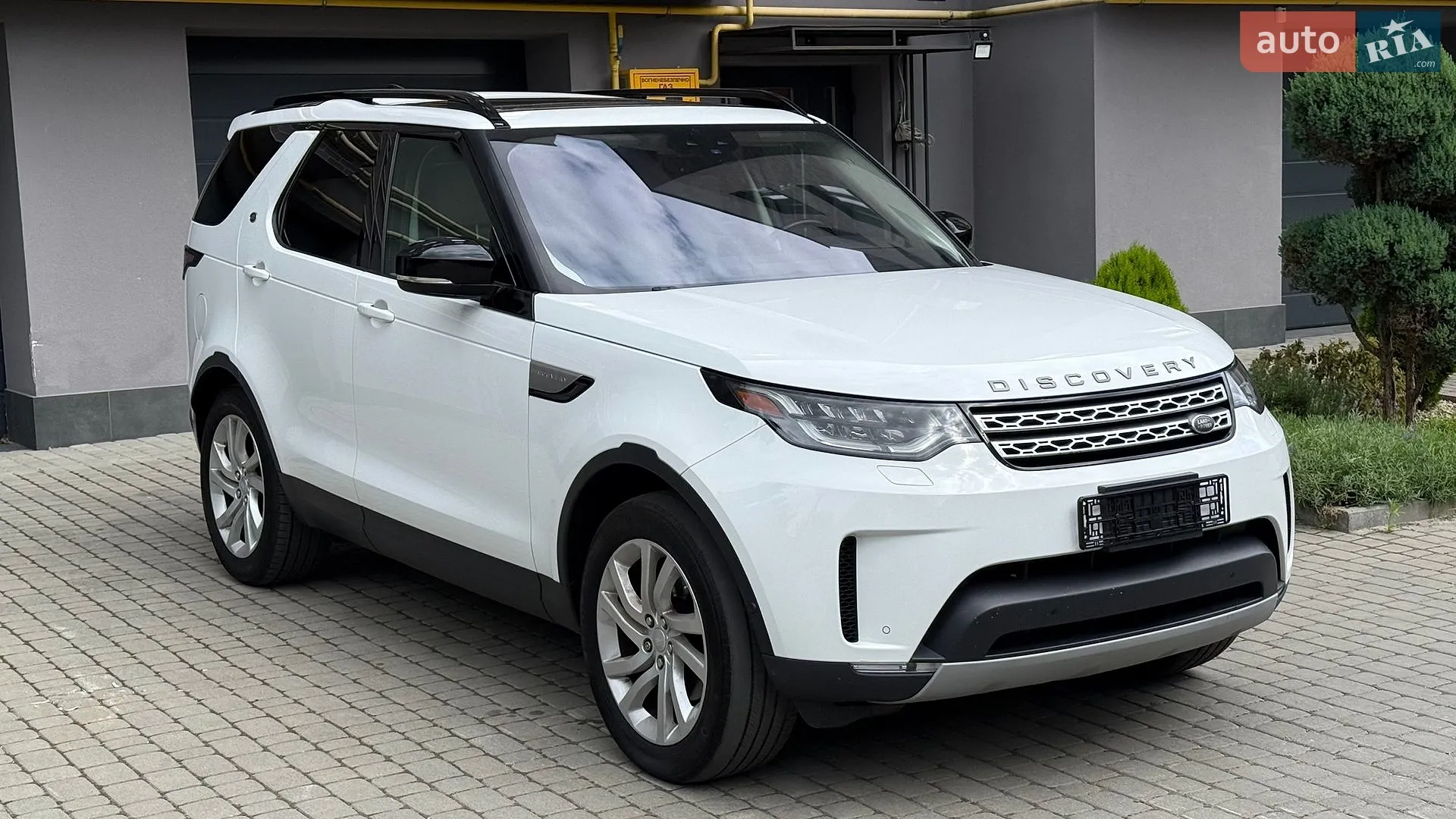2018 Land Rover Discovery - мініатюра 3
