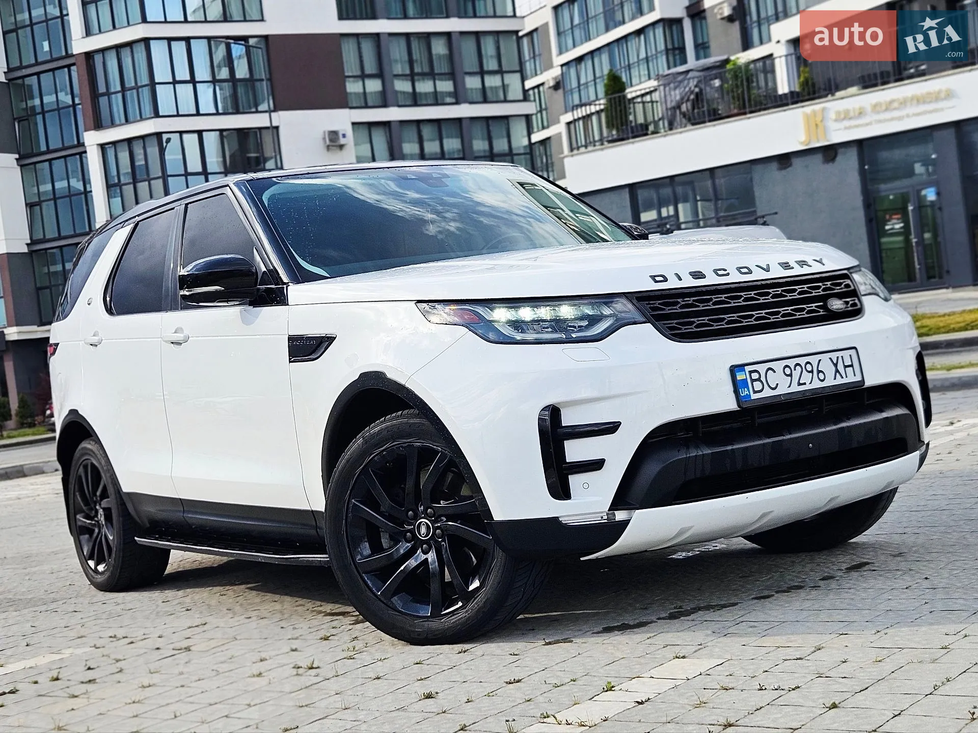 2017 Land Rover Discovery - фото 1