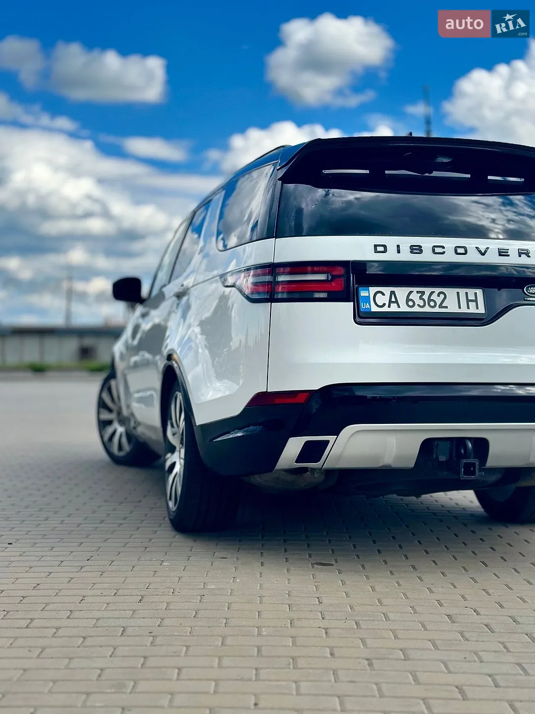 2018 Land Rover Discovery - мініатюра 14