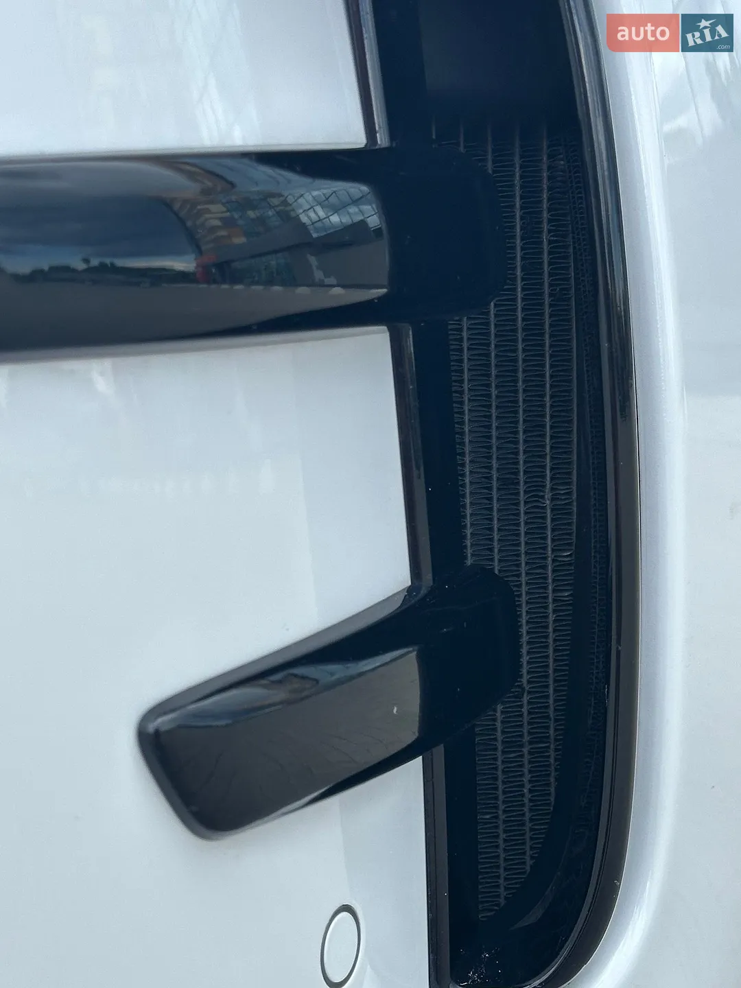 2018 Land Rover Discovery - мініатюра 19