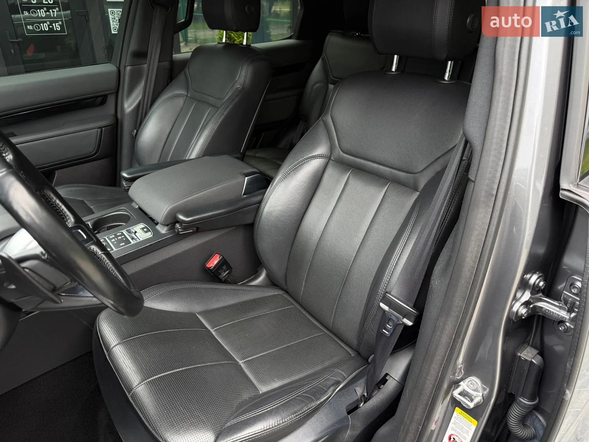 2018 Land Rover Discovery - мініатюра 13