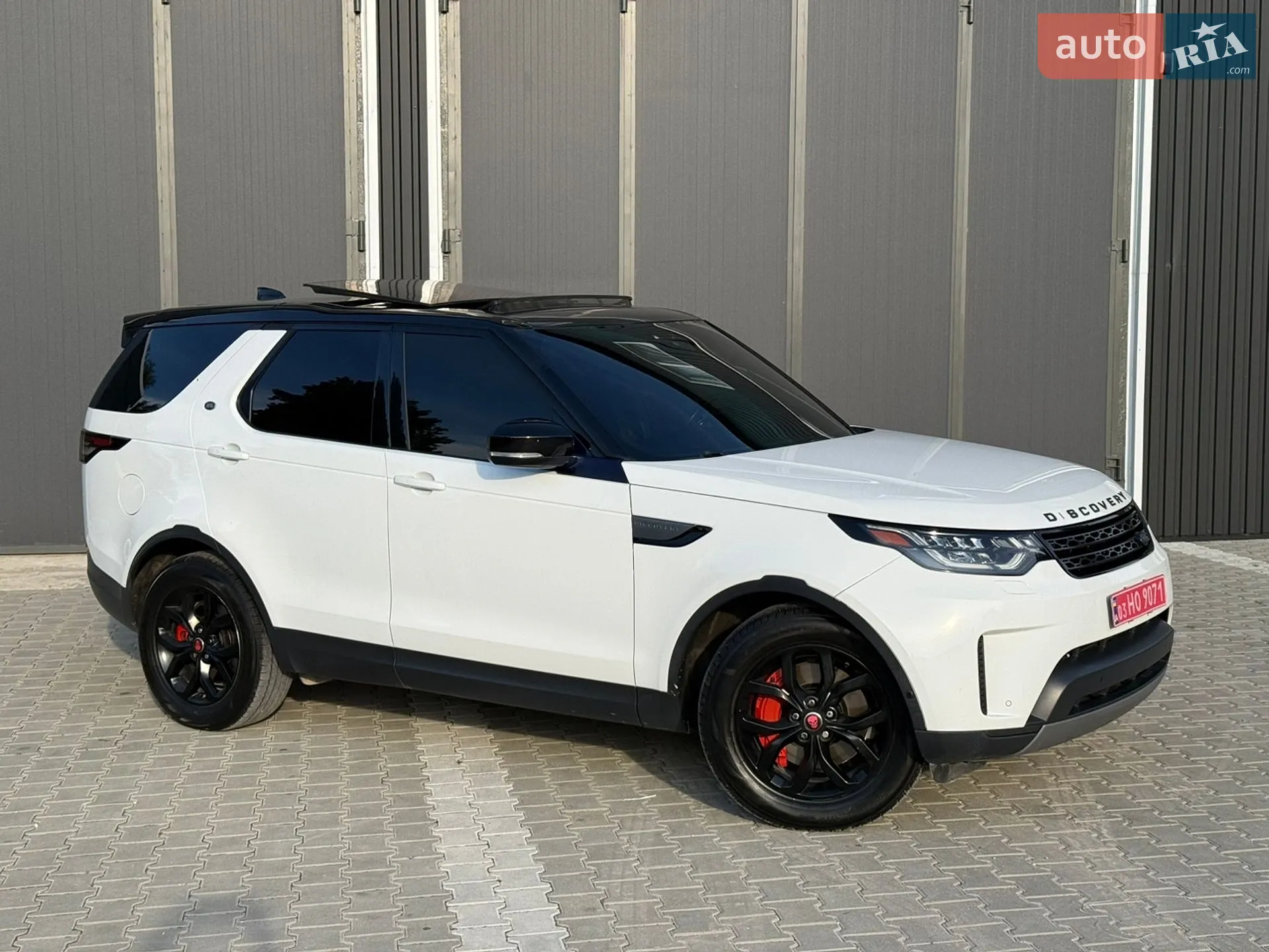 2019 Land Rover Discovery - мініатюра 2