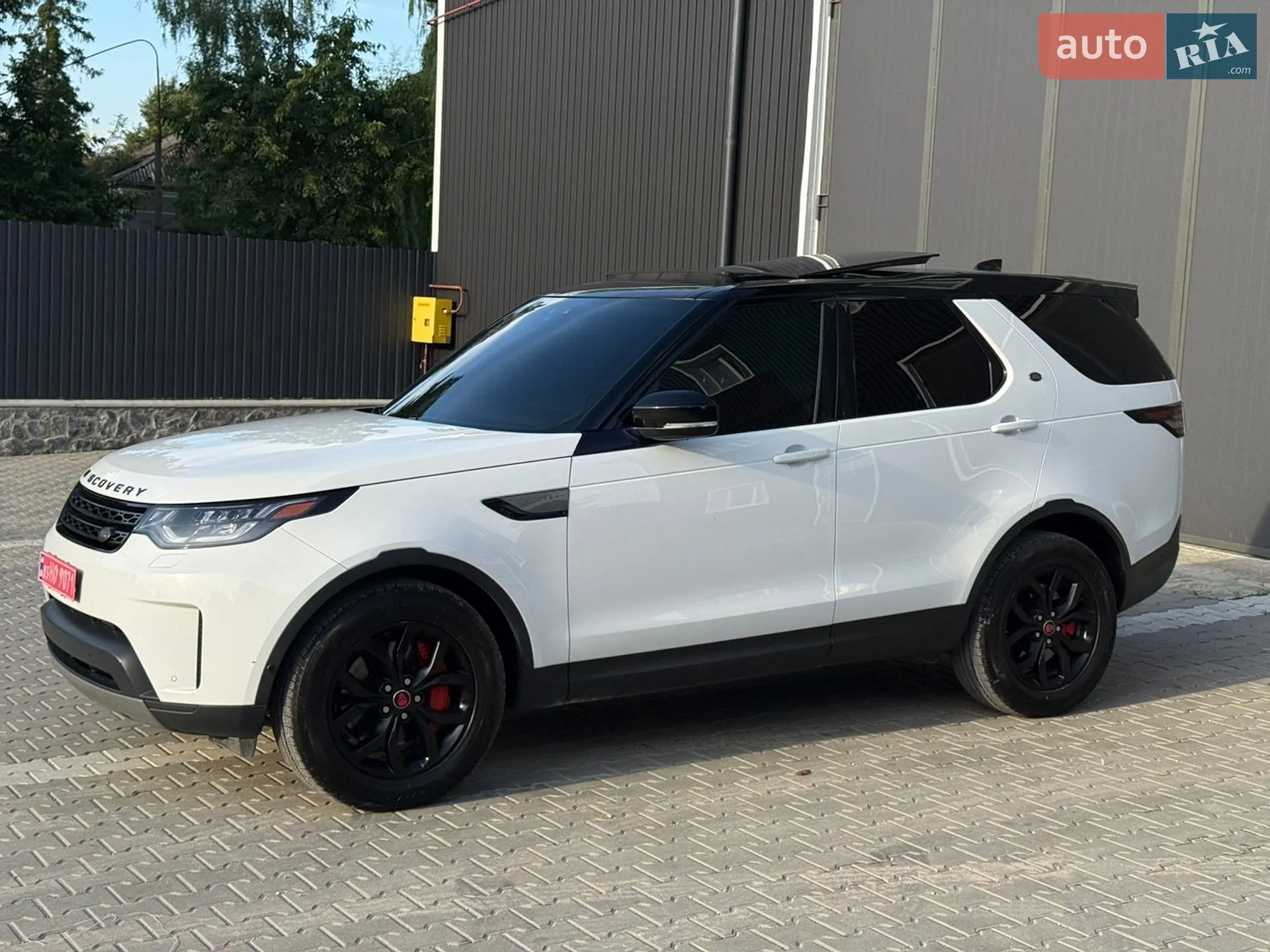 2019 Land Rover Discovery - мініатюра 6