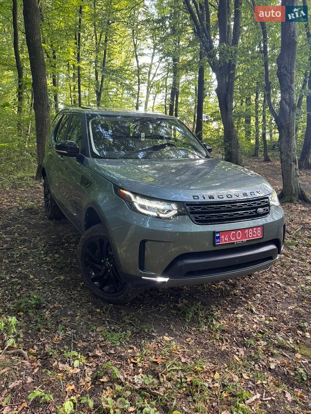 2017 Land Rover Discovery - мініатюра 23