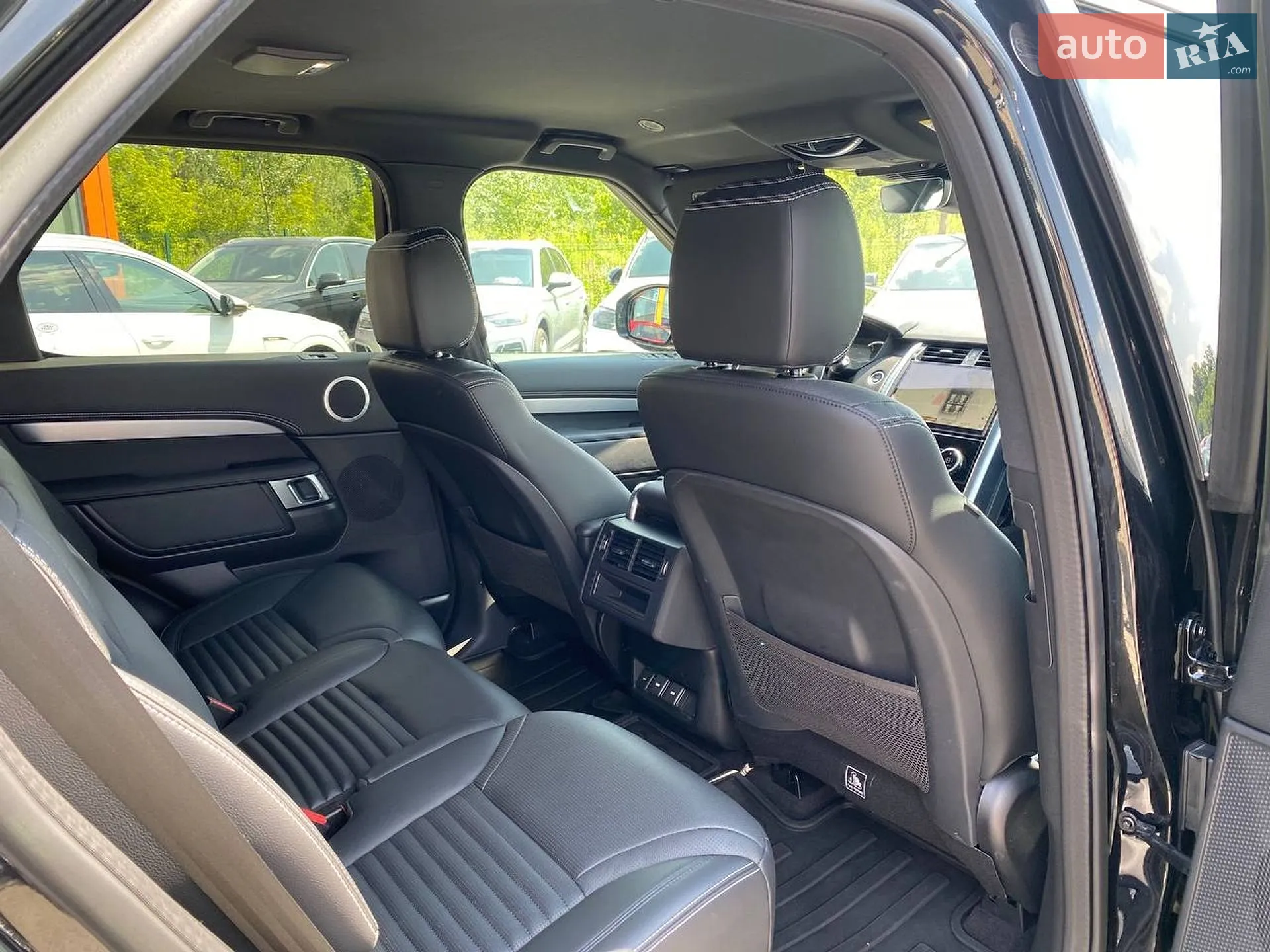 2023 Land Rover Discovery - мініатюра 26