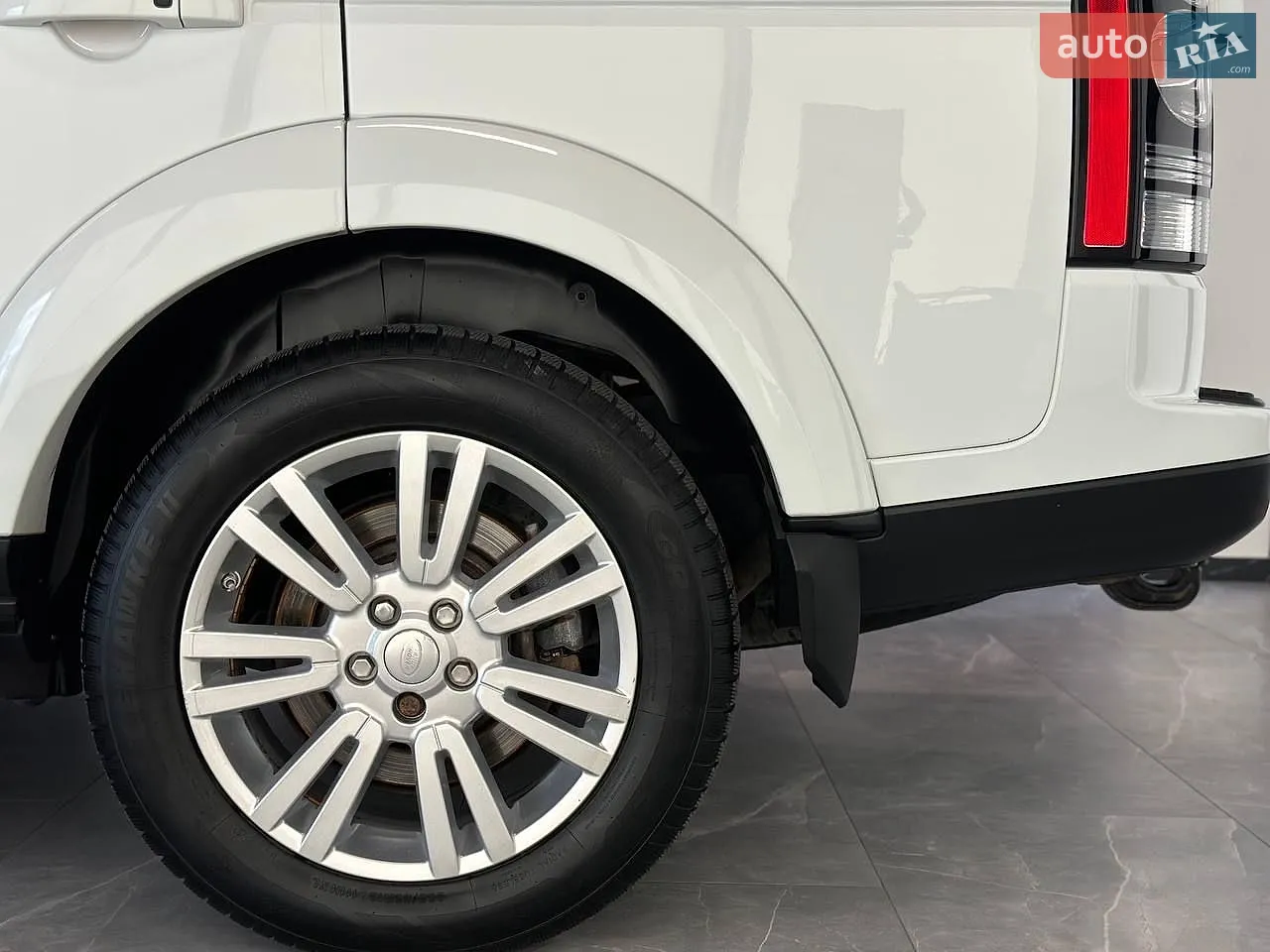 2014 Land Rover Discovery - мініатюра 7