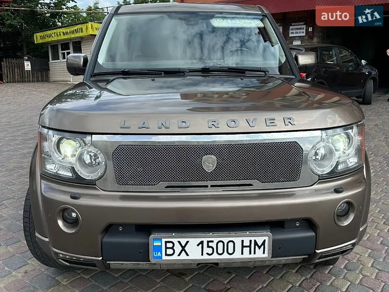Land Rover Discovery 2011