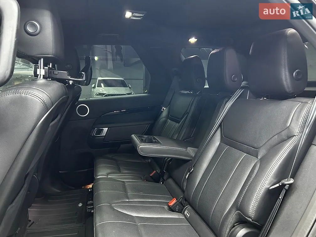 2018 Land Rover Discovery - мініатюра 36