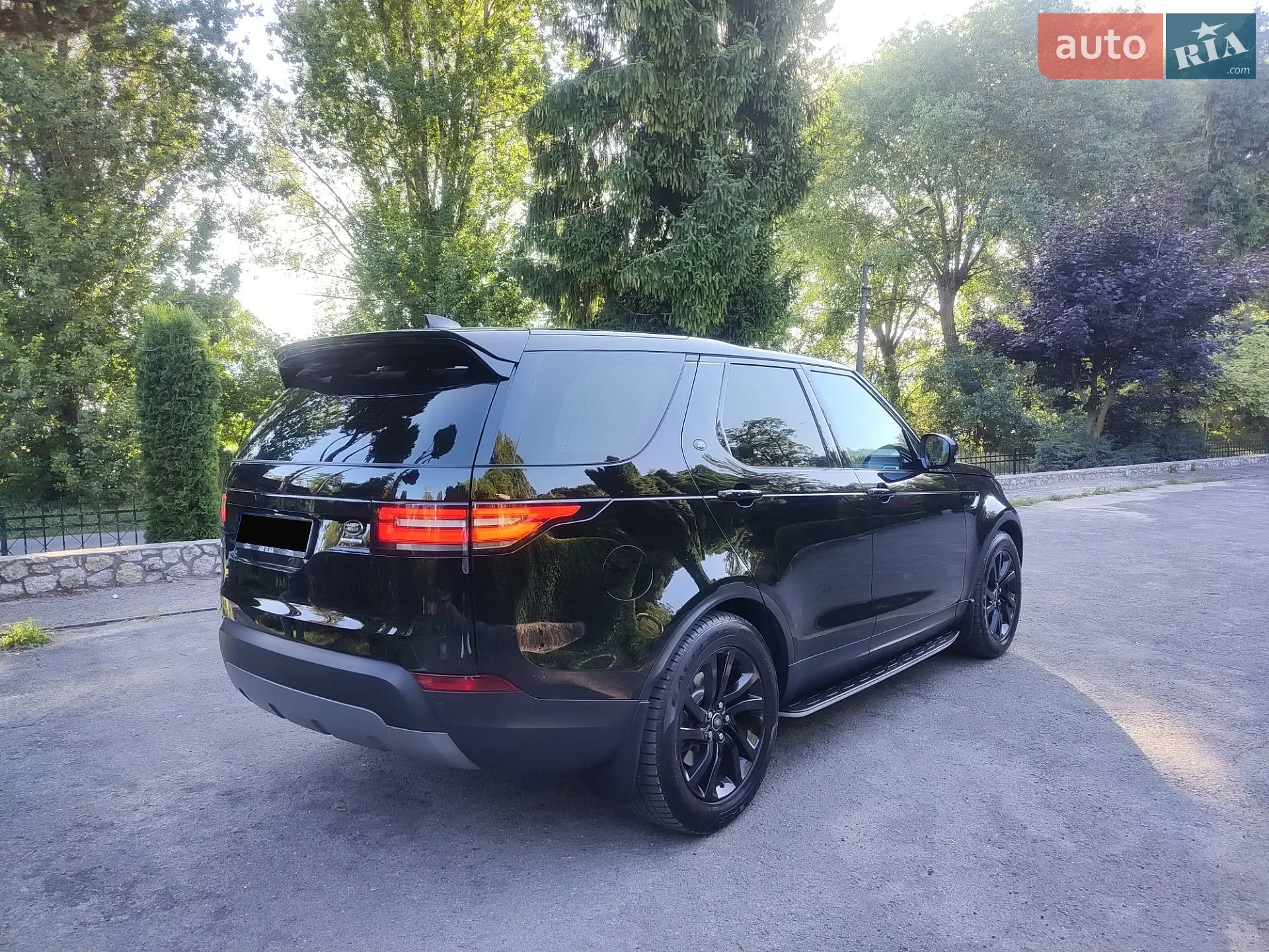 2017 Land Rover Discovery - мініатюра 6