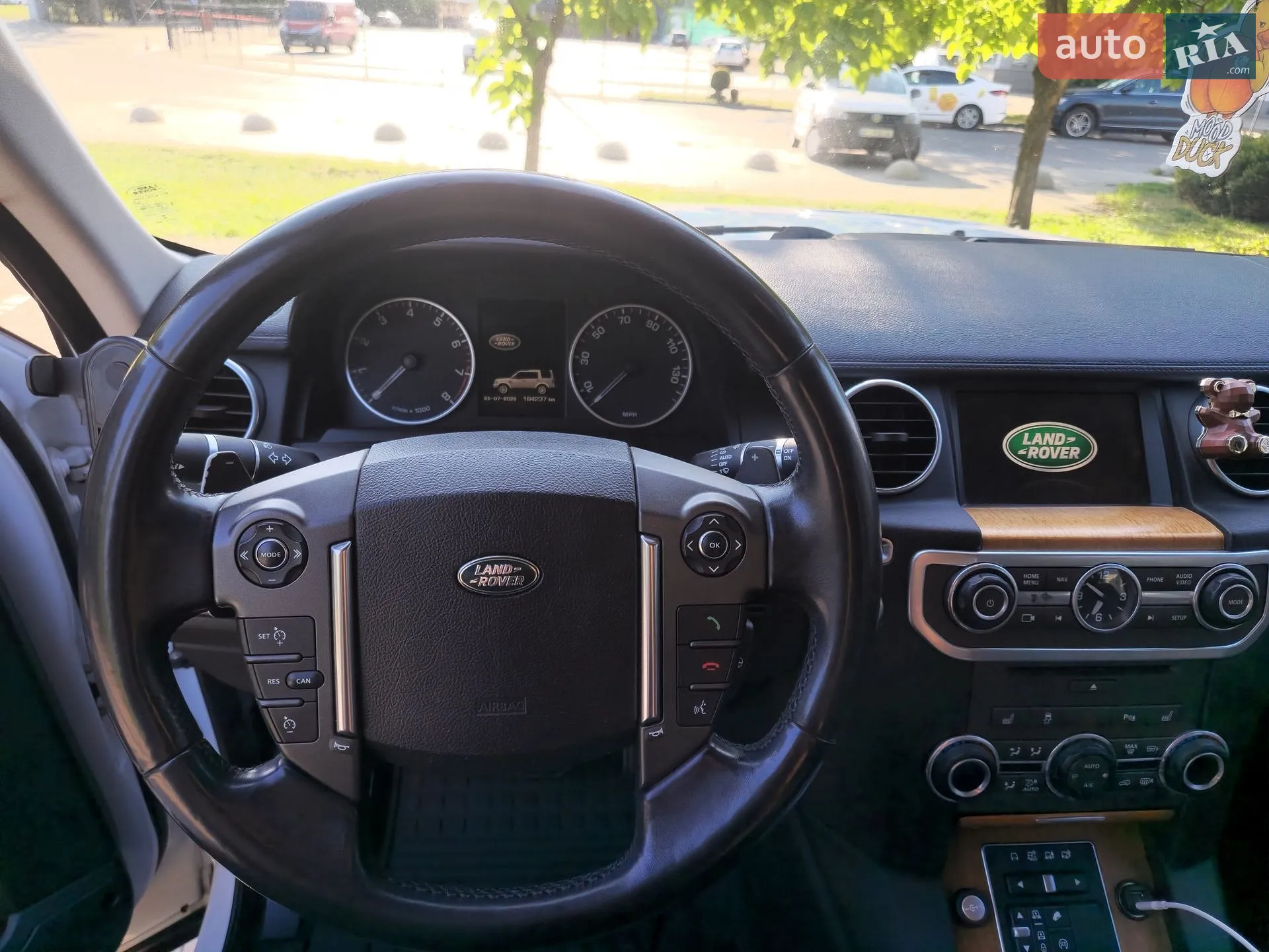 2015 Land Rover Discovery - мініатюра 18