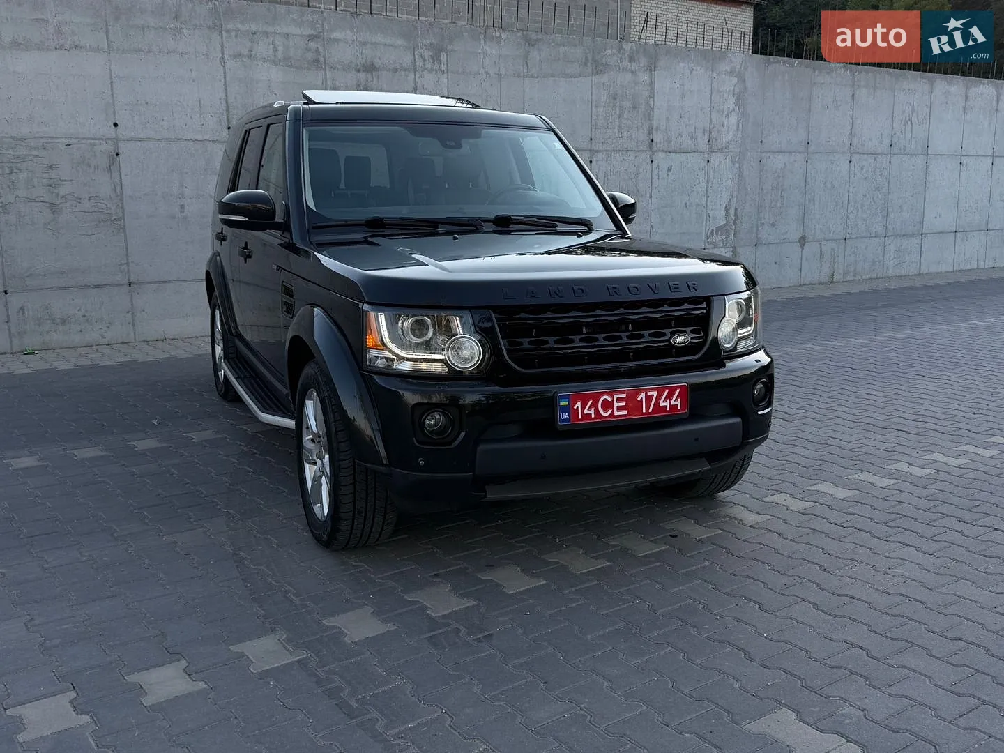 2015 Land Rover Discovery - мініатюра 2