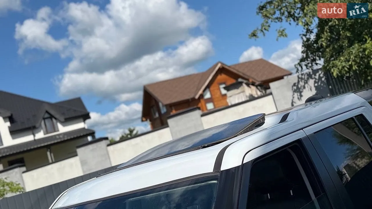 2016 Land Rover Discovery - мініатюра 33
