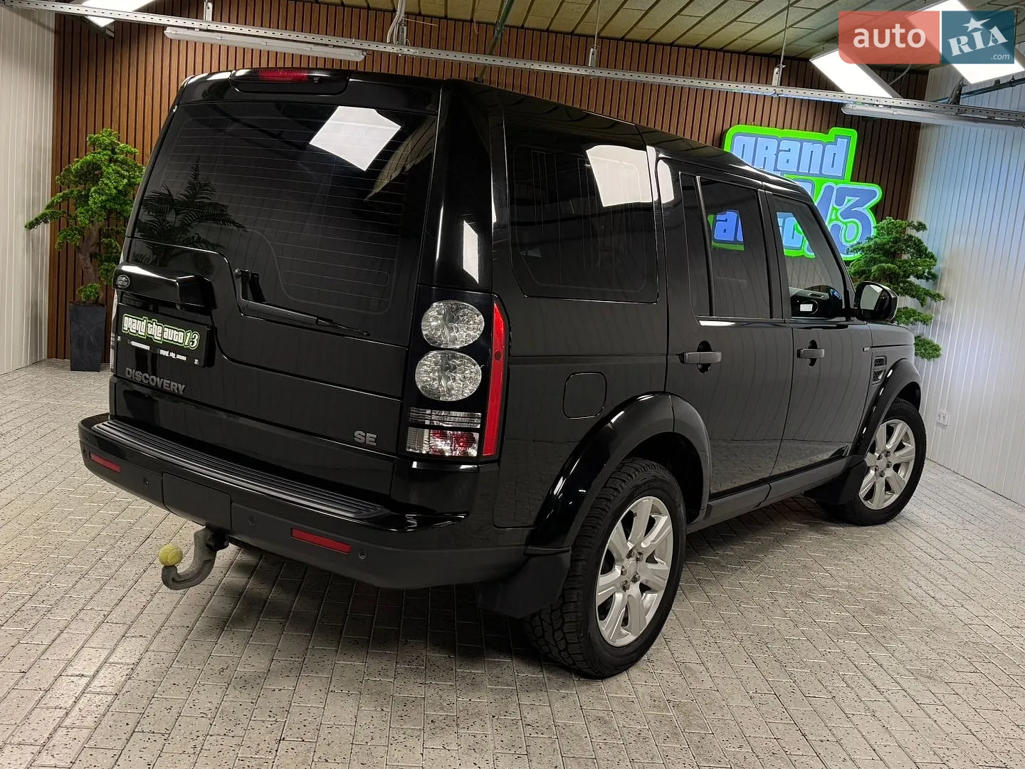 2016 Land Rover Discovery - мініатюра 45