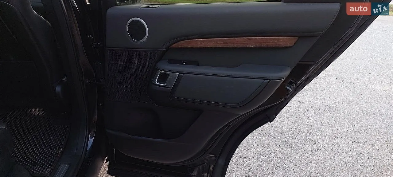 2019 Land Rover Discovery - мініатюра 48
