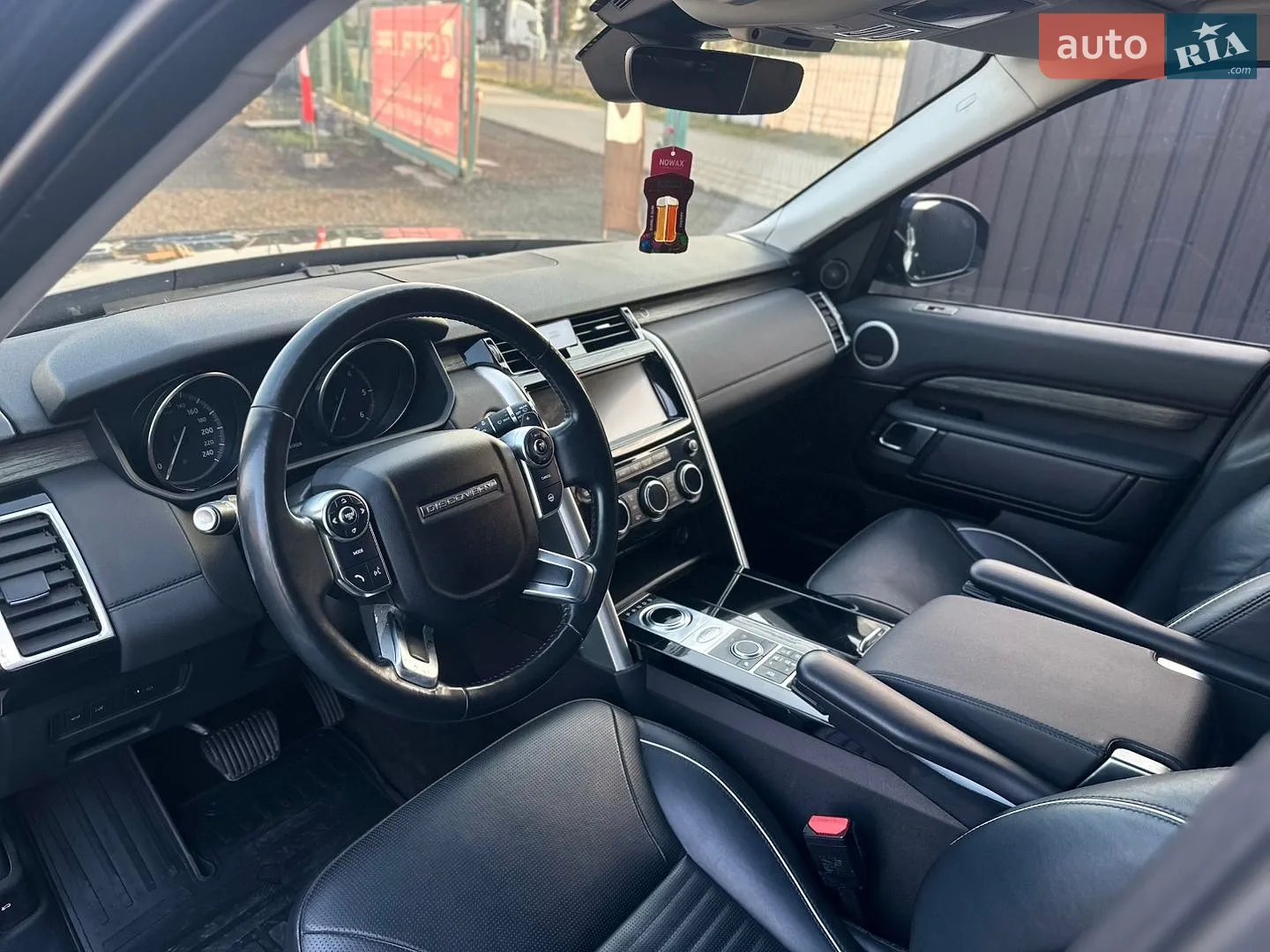 2017 Land Rover Discovery - мініатюра 12