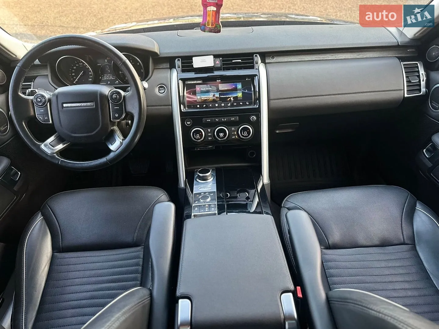 2017 Land Rover Discovery - мініатюра 15
