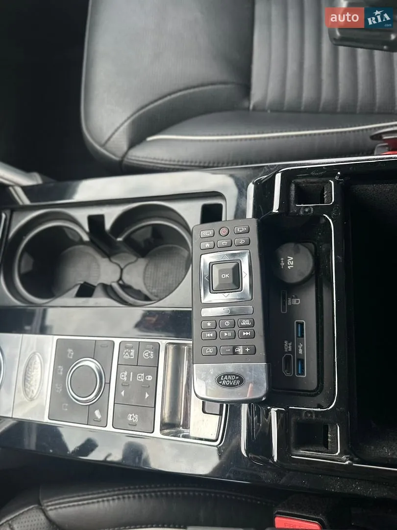 2017 Land Rover Discovery - мініатюра 21