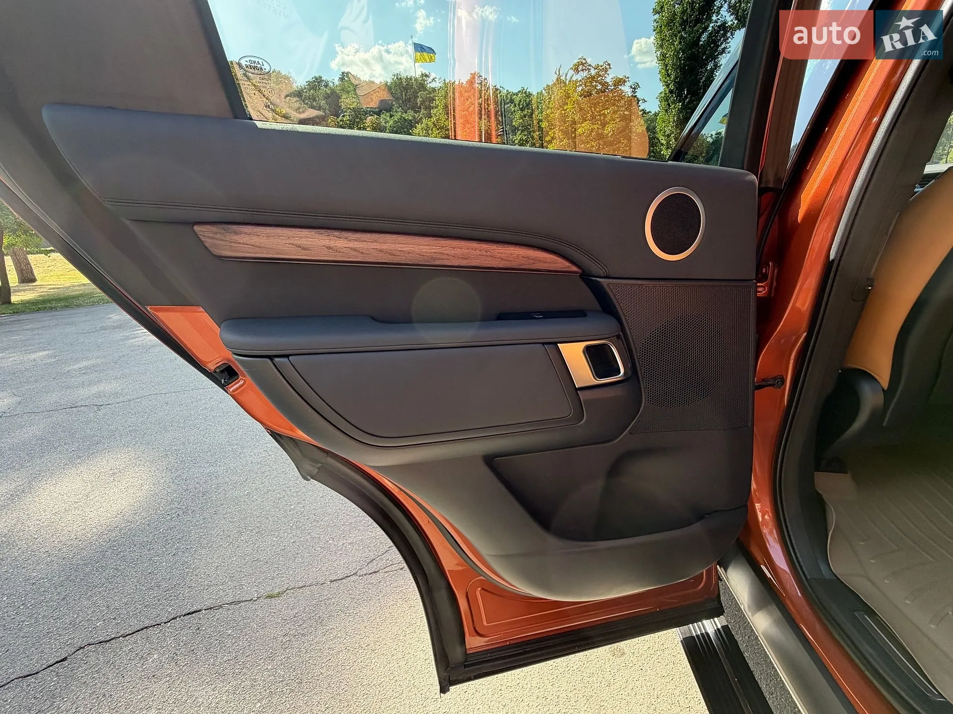 2019 Land Rover Discovery - мініатюра 57