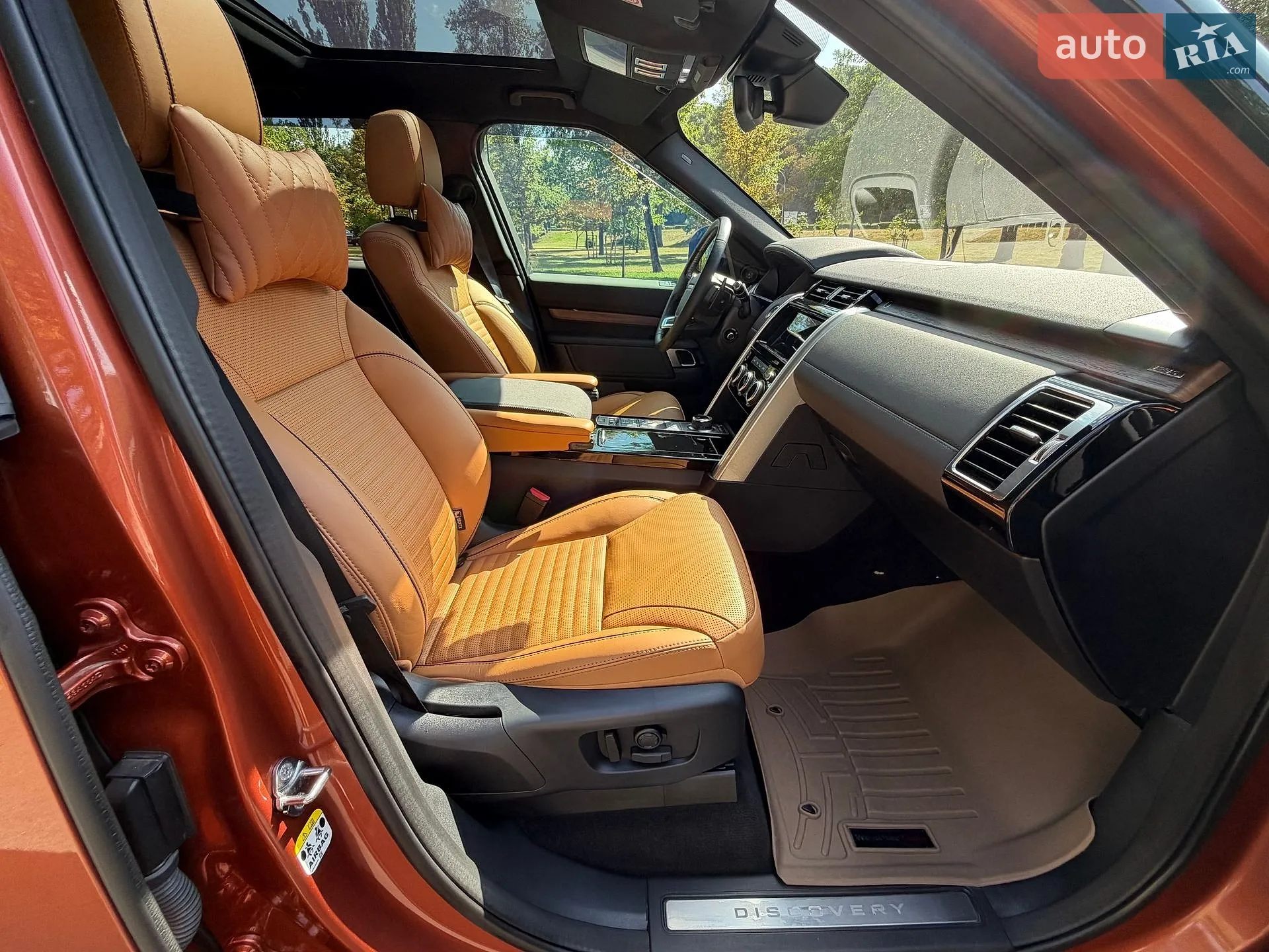 2019 Land Rover Discovery - мініатюра 76