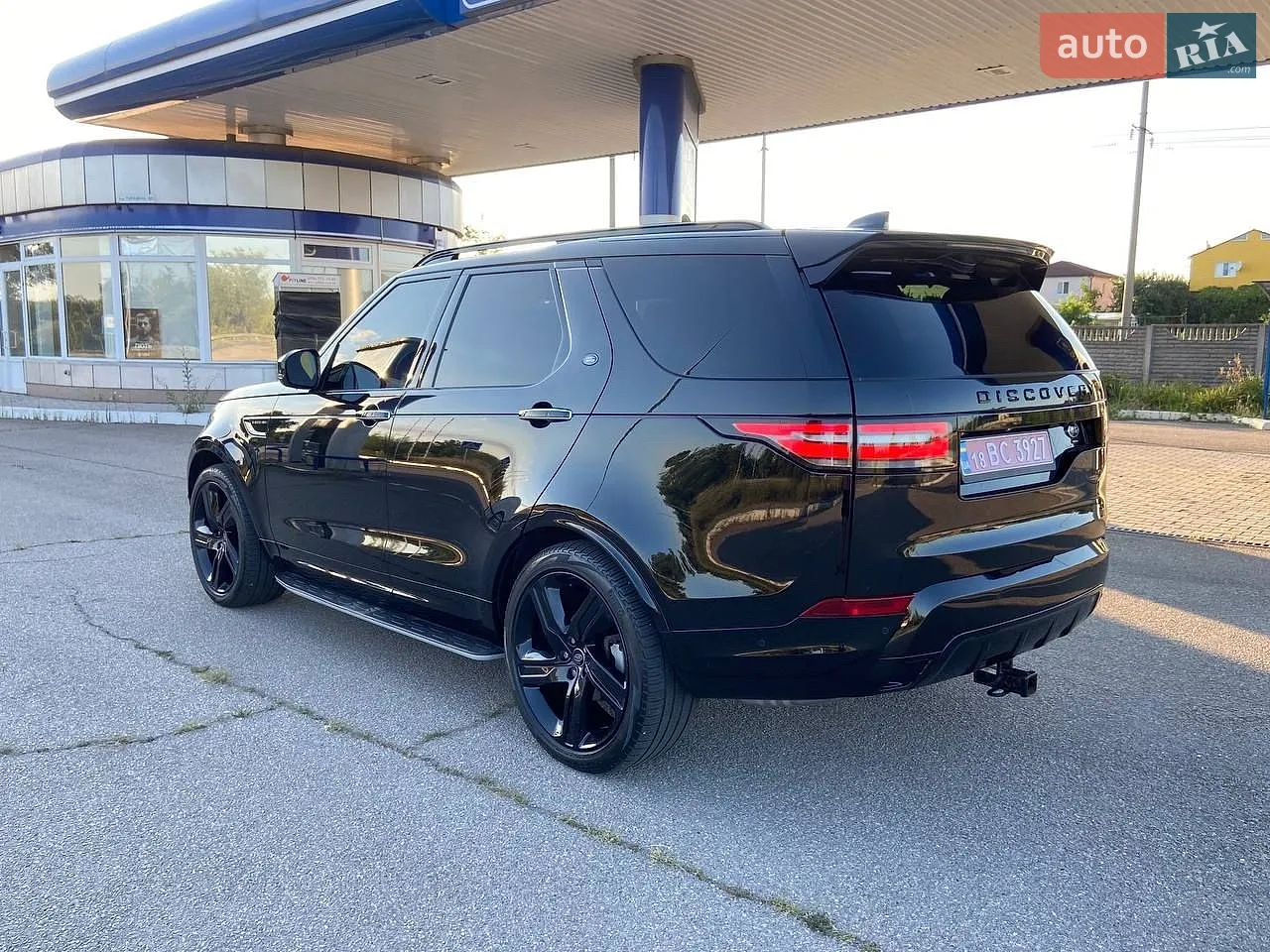 2017 Land Rover Discovery - мініатюра 8