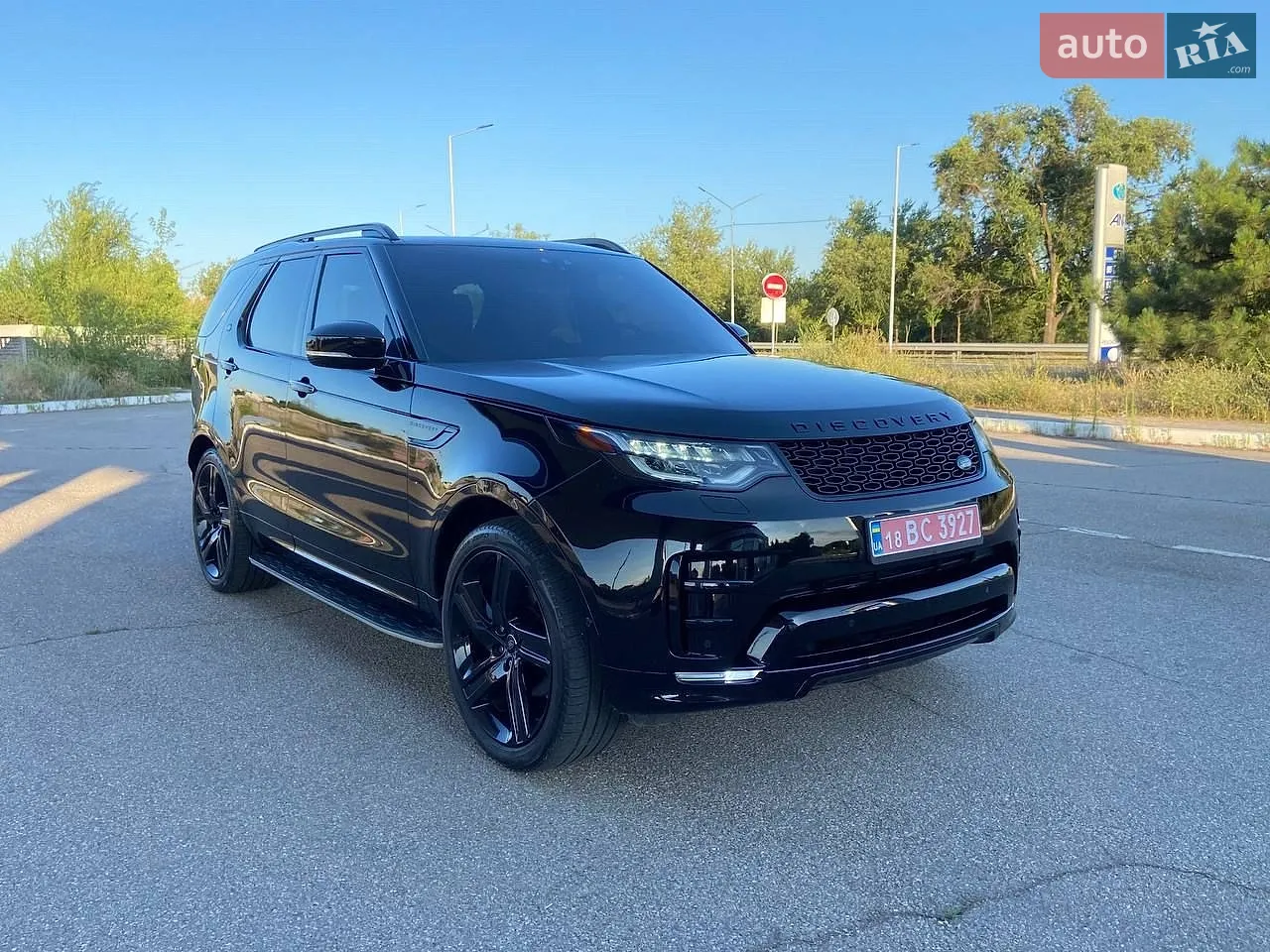 2017 Land Rover Discovery - мініатюра 17