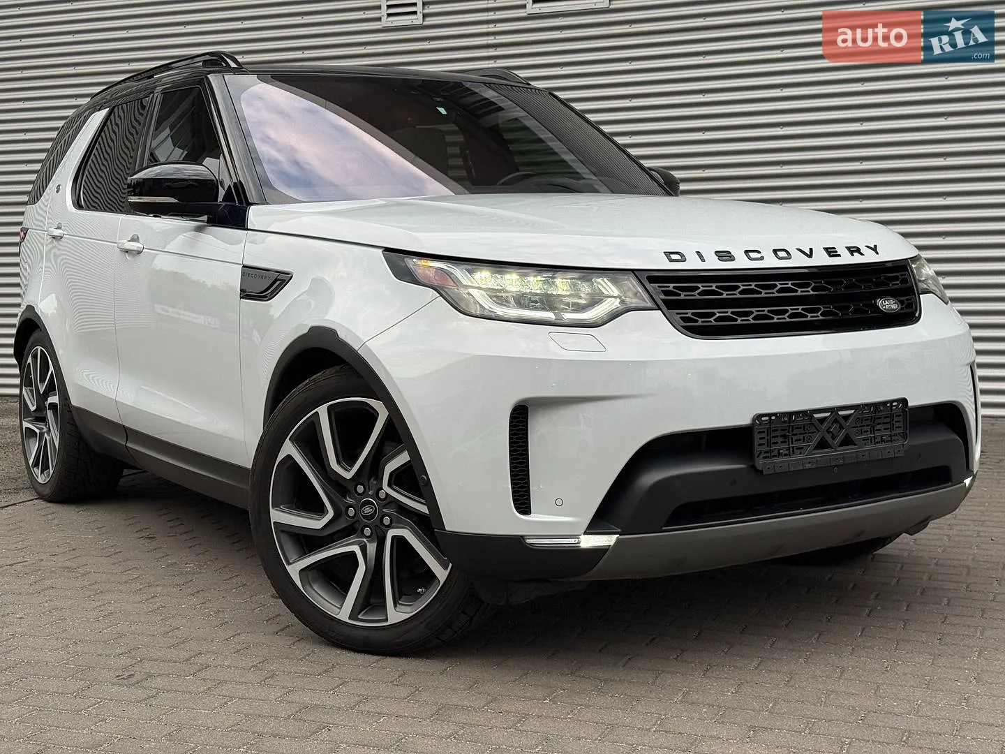 2019 Land Rover Discovery - мініатюра 14